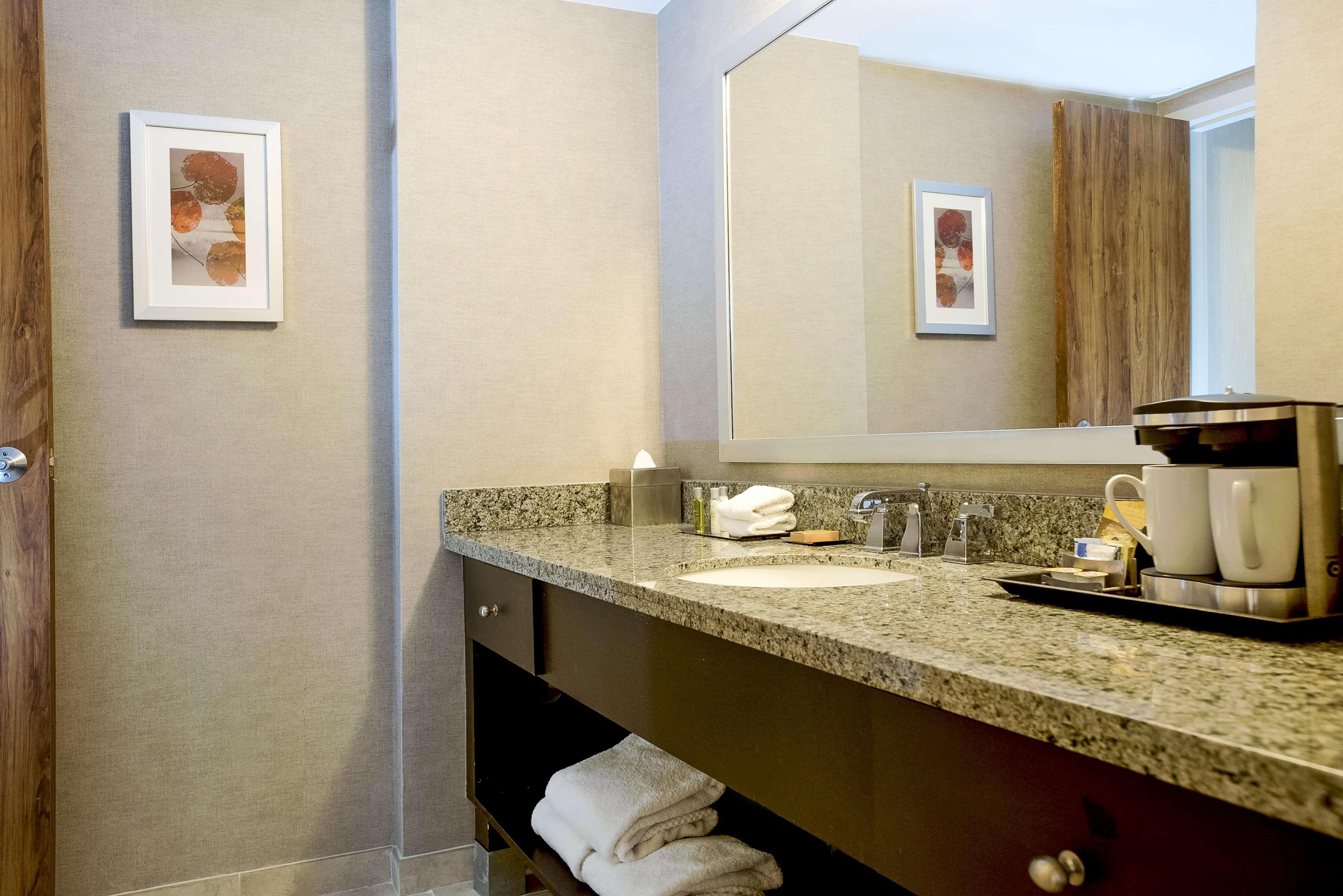 Hotel Doubletree By Hilton Denver - Aurora