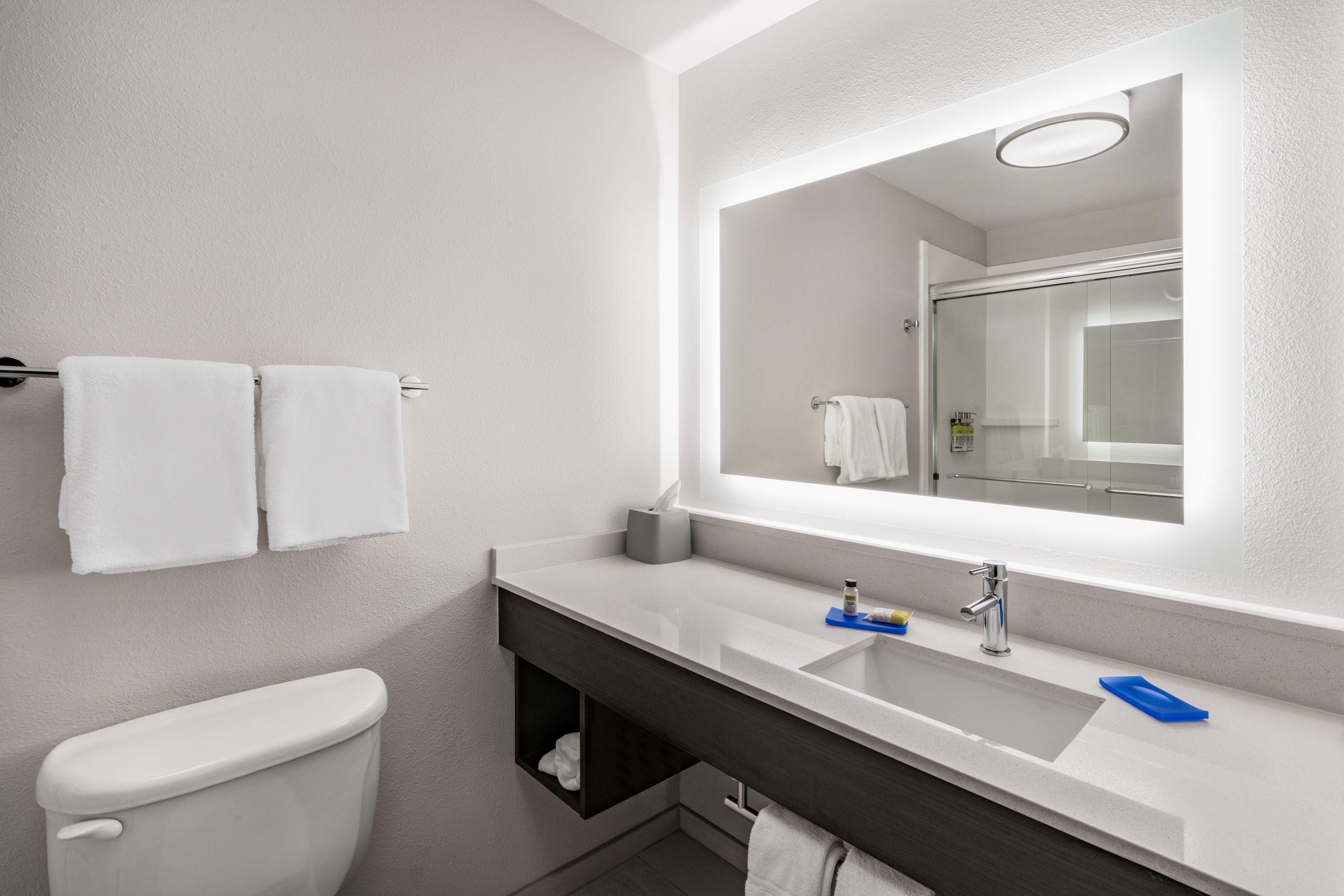 Express & By Ihg Trinidad