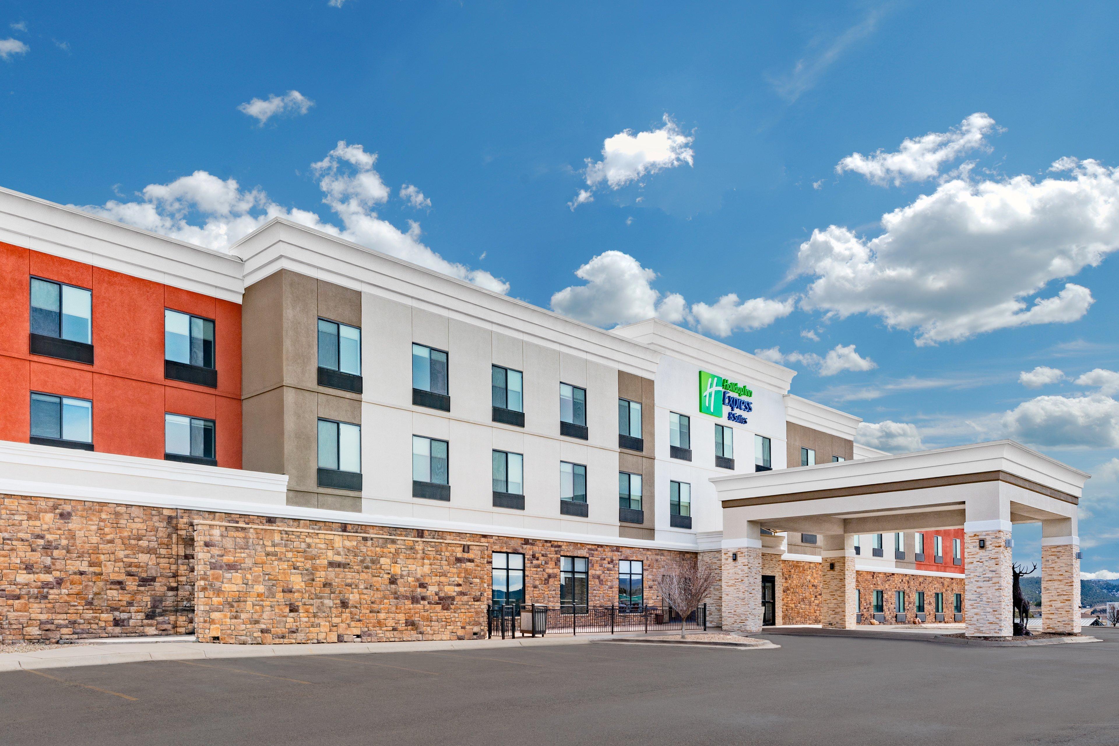 Hotel Express & By Ihg 3*