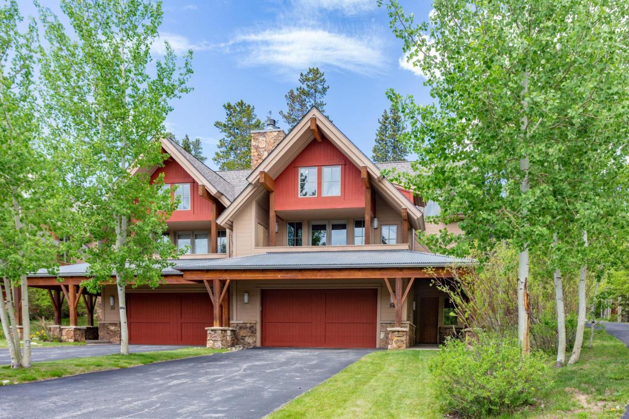 Holiday home Walk To The Slopes! Completely Remodeled With 5-star Finishes And Private Hot Tub! Breckenridge