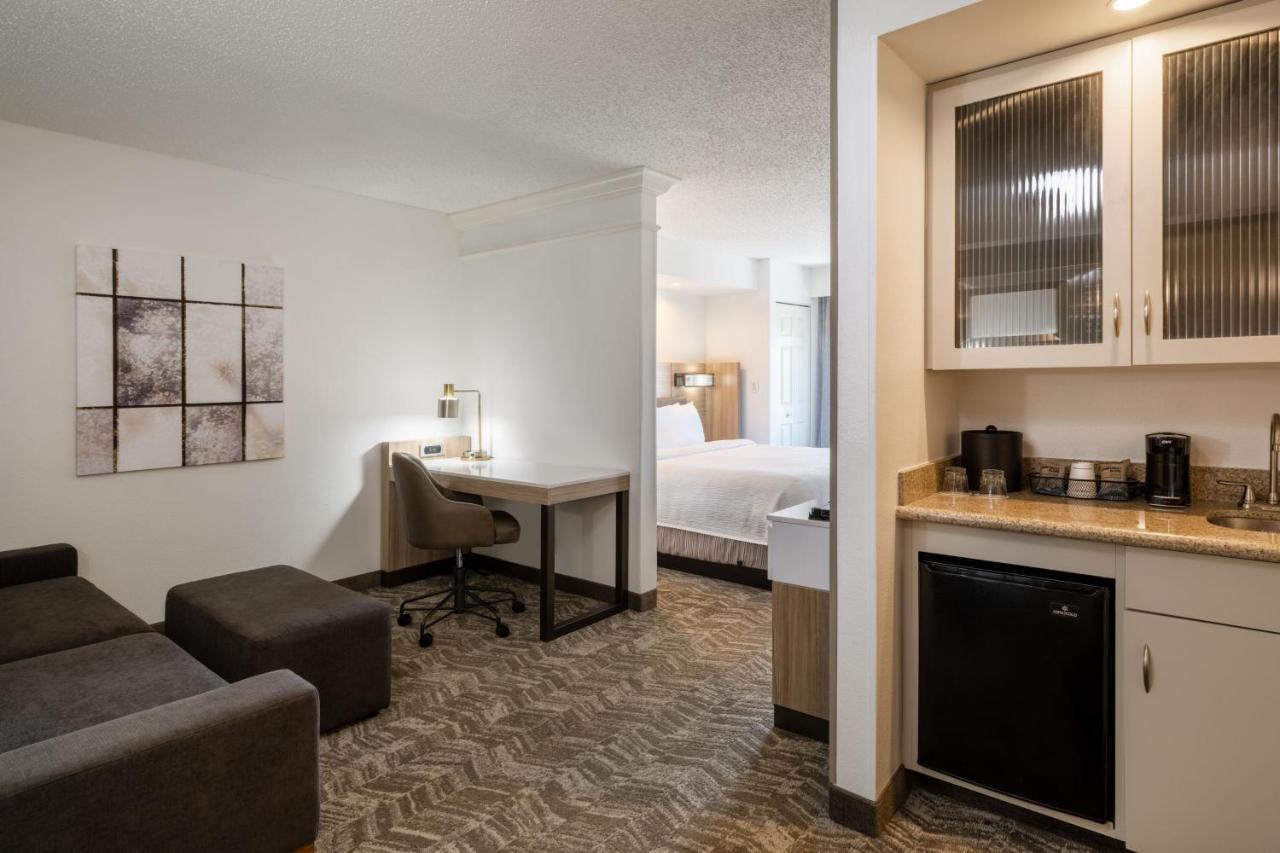 Hotel Springhill By Marriott South Colorado Springs
