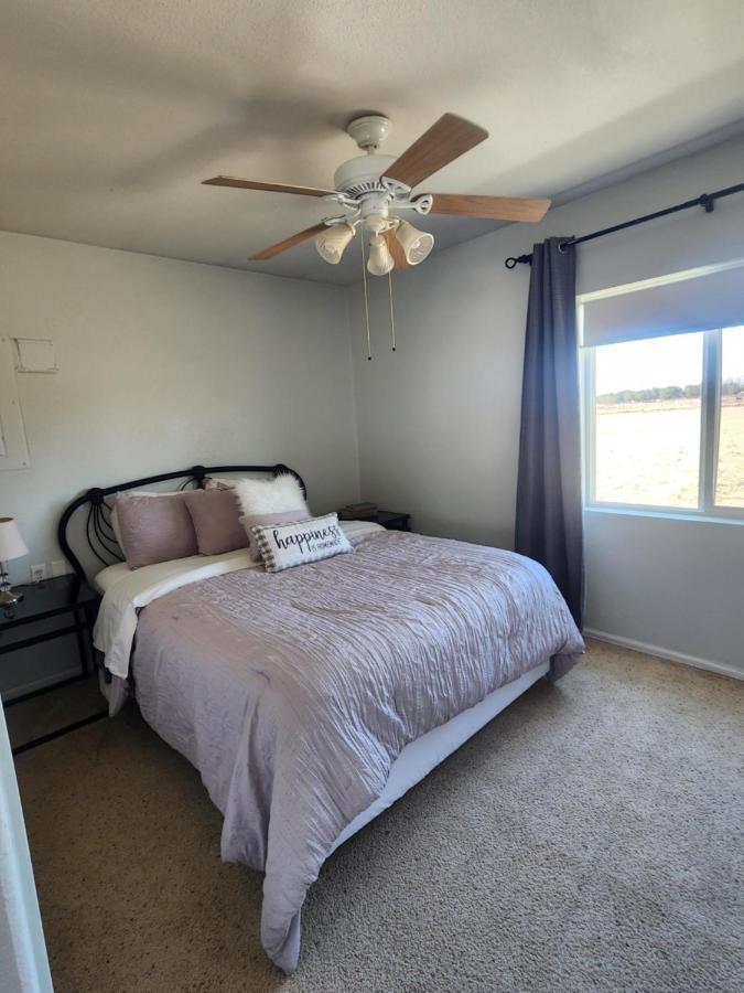 Peaceful, Private And Airy On A 5 Acre Farm *