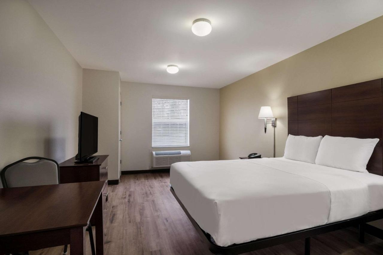 Suburban Denver Central-arvada Hotel