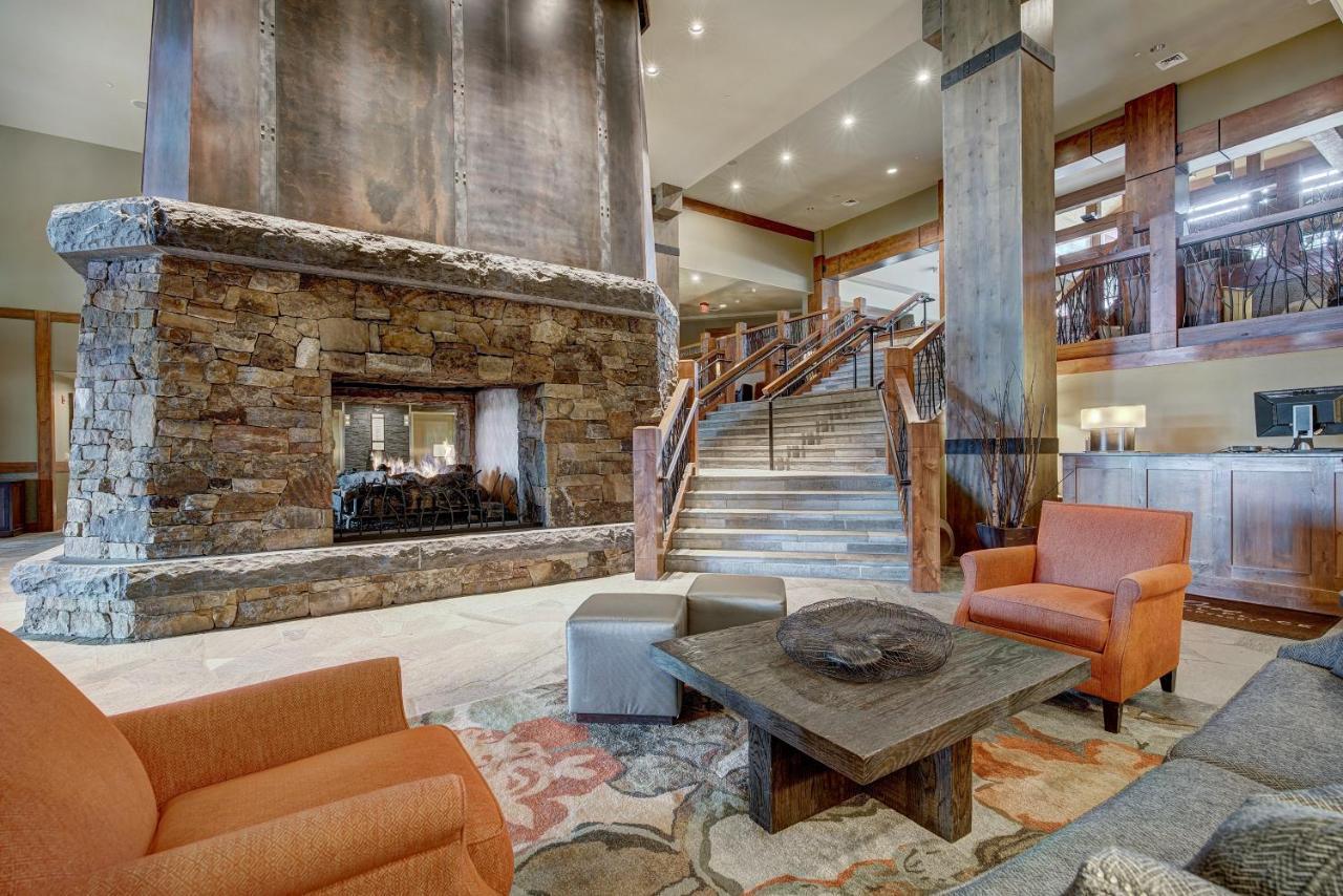 One Hill, A Rockresort Resort
