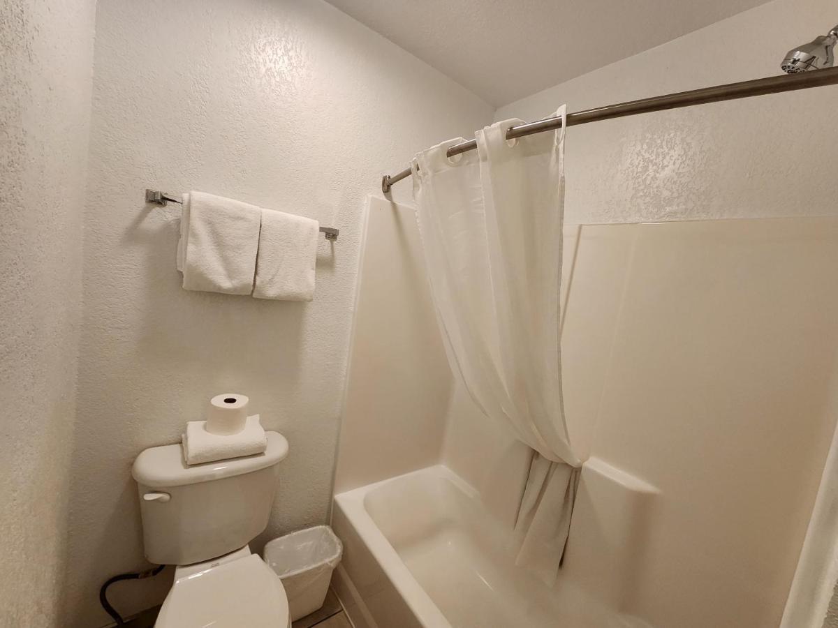 Motel Silver Saddle