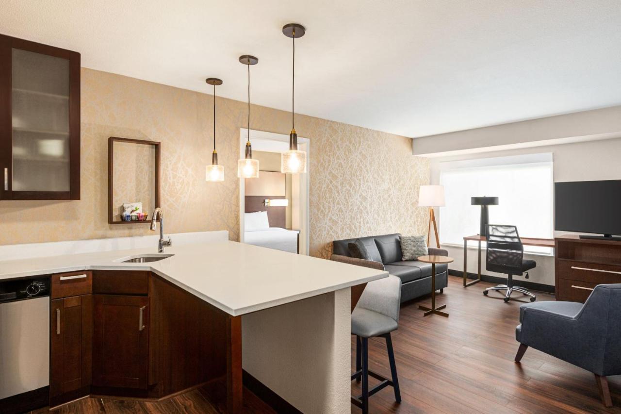 Cherry Creek 3*