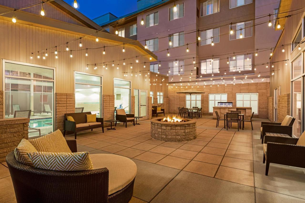 Cherry Creek Hotel 3*