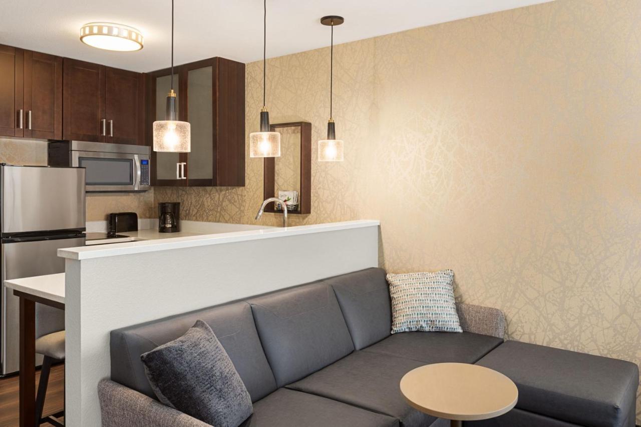 Hotel Cherry Creek