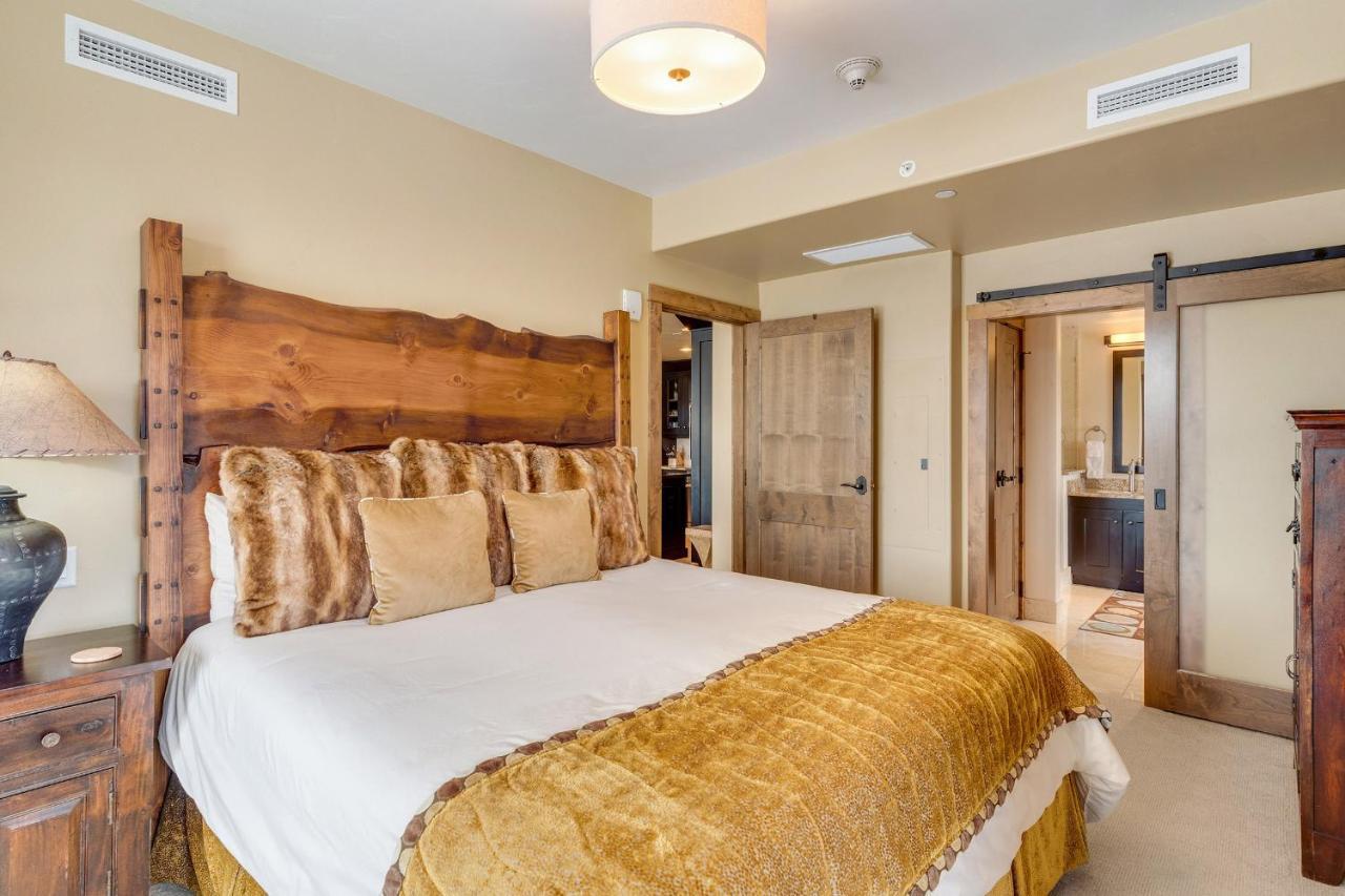 Edgemont 2601 - Luxury Ski-in Ski-out Apartment *