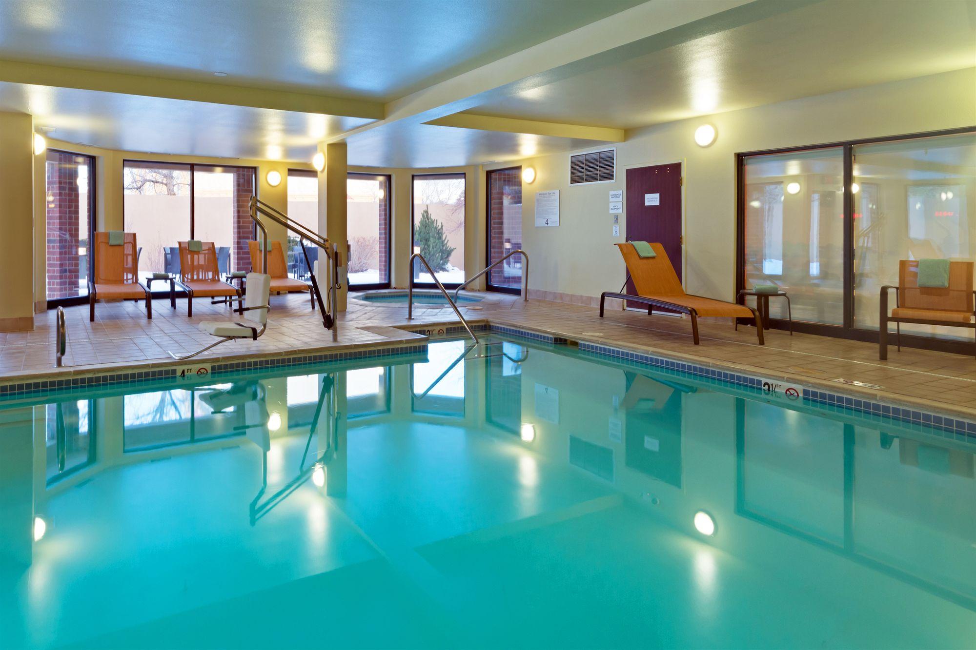 Courtyard Denver Southwest/lakewood Hotel 3*