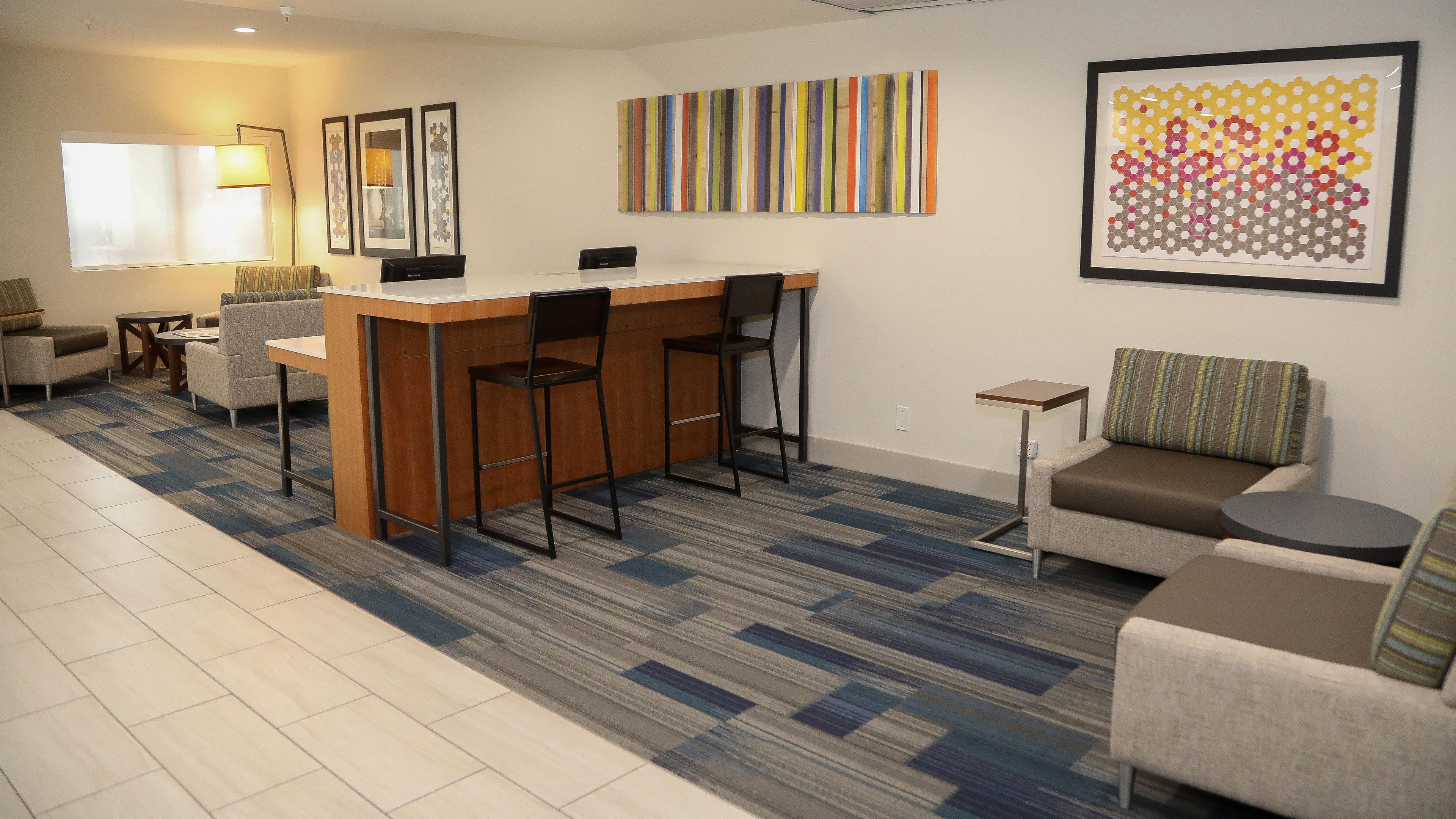 Holiday Express & North By Ihg Hotel