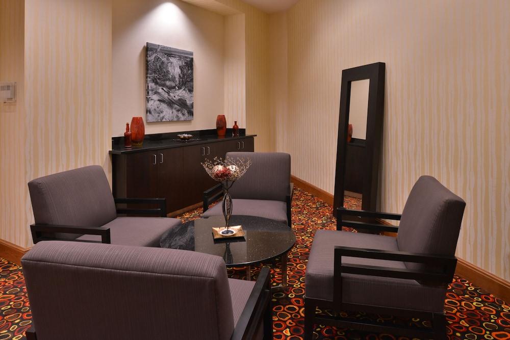 Hotel Doubletree By Hilton