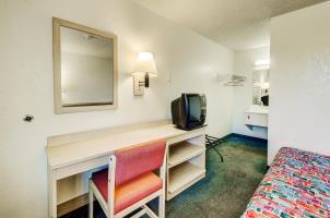 6- Denver, Co Downtown Hotel 2*