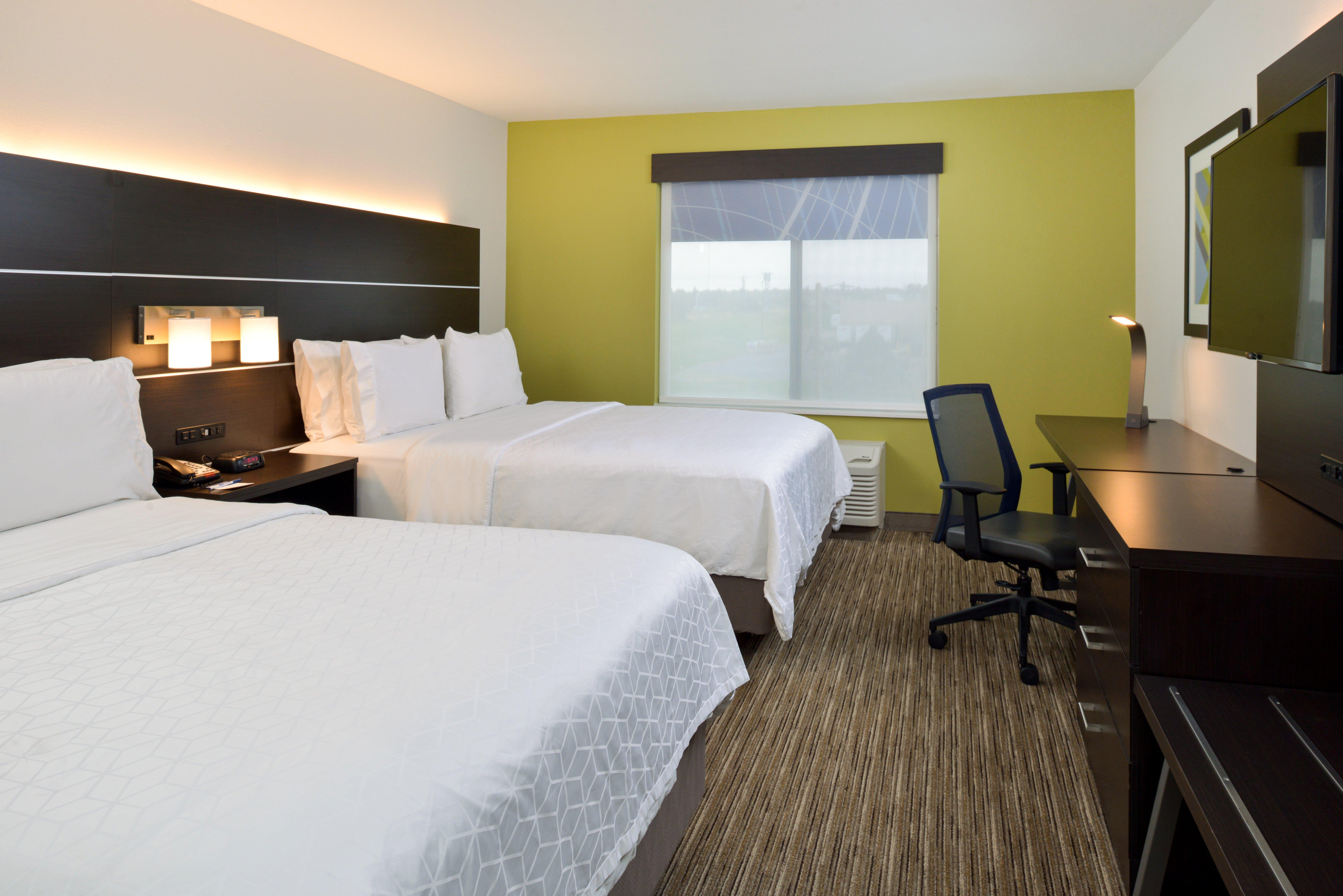 Holiday Express & By Ihg Hotel 3*
