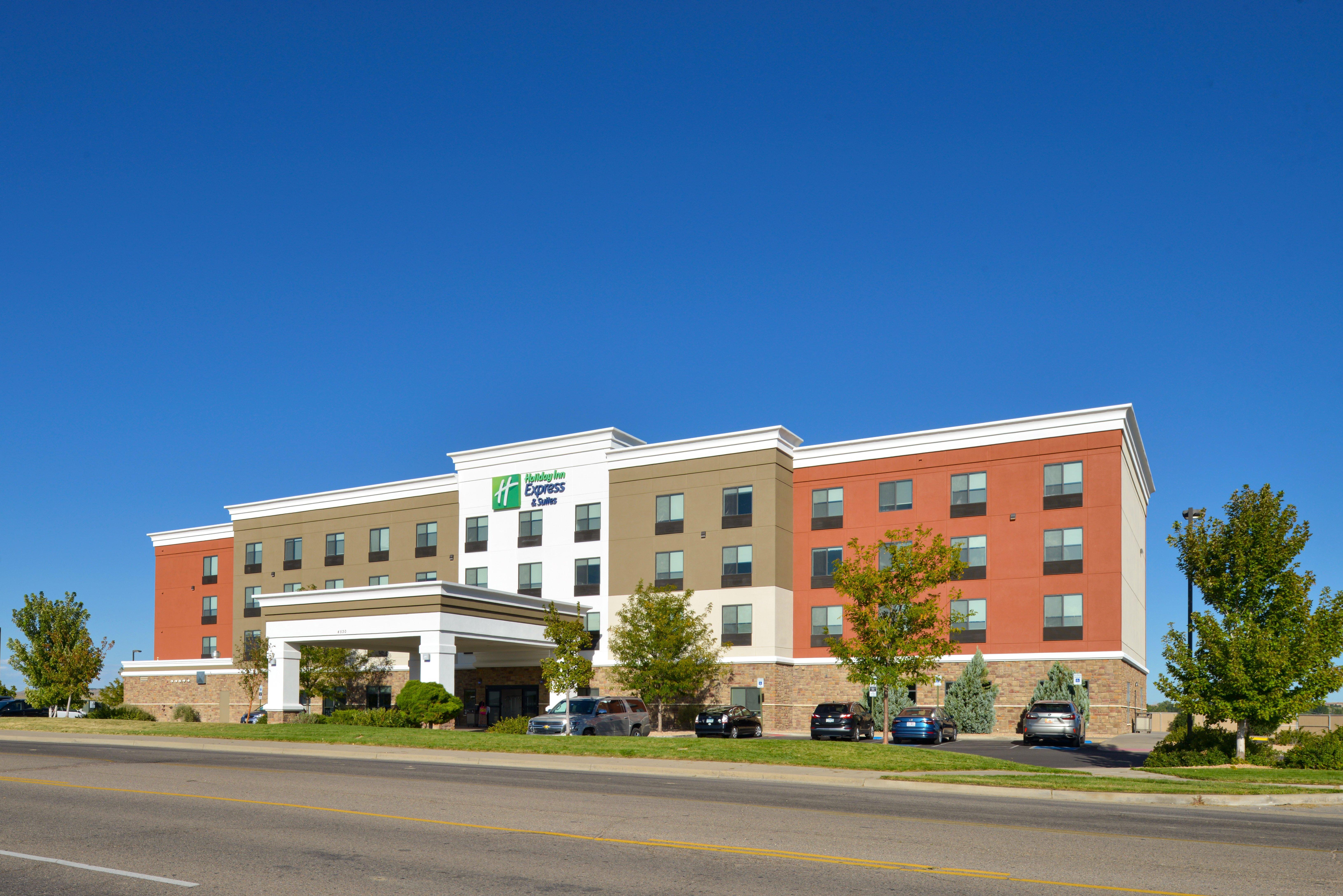 Holiday Express & By Ihg Hotel 3*