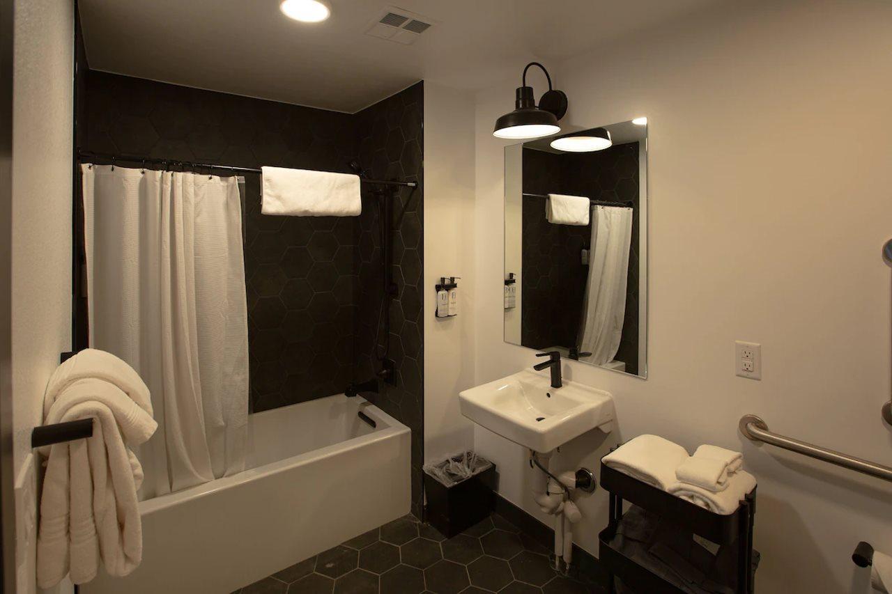 Americas Best Value - Sundowner Motel 2*