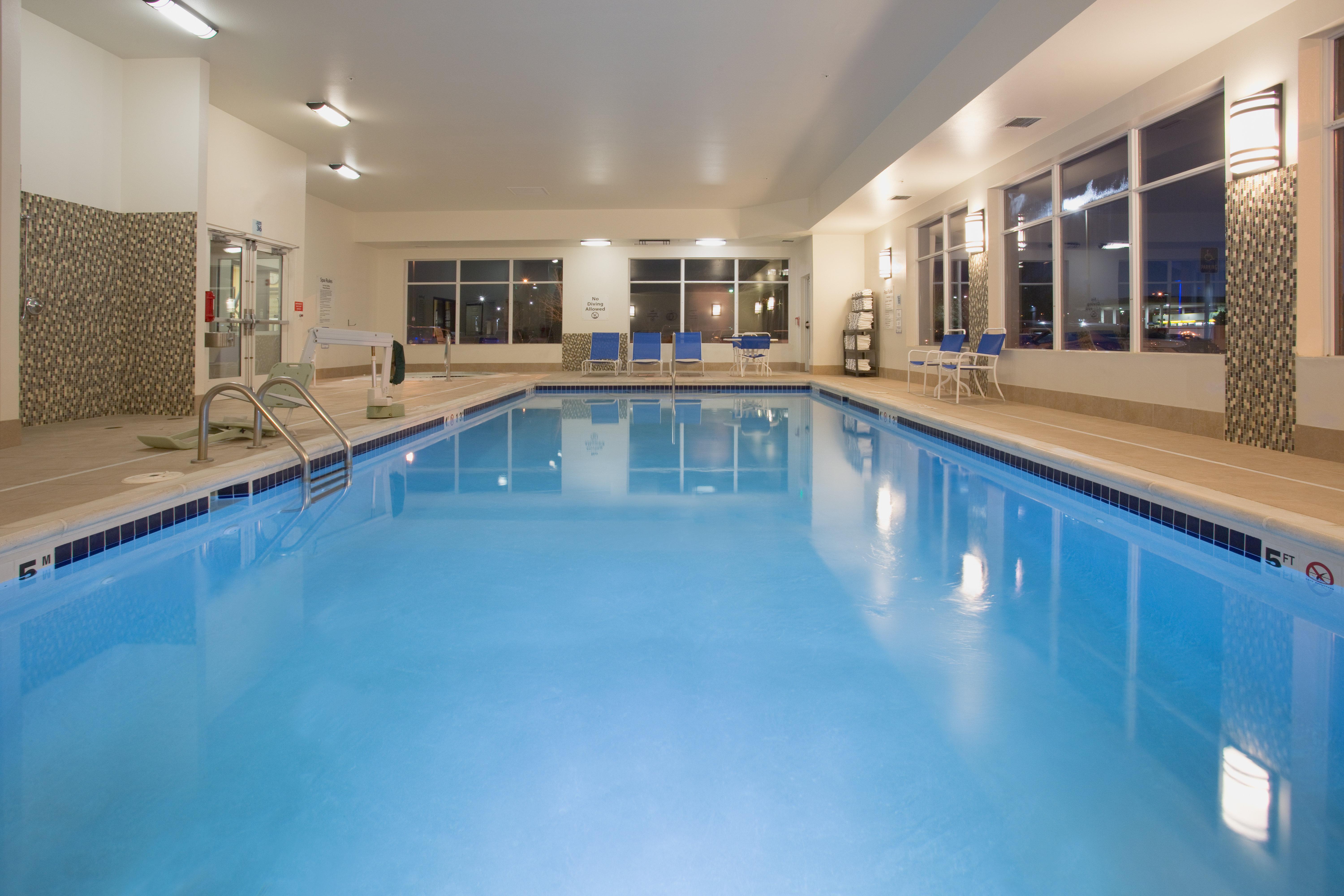Hotel Express & Denver North - By Ihg Thornton