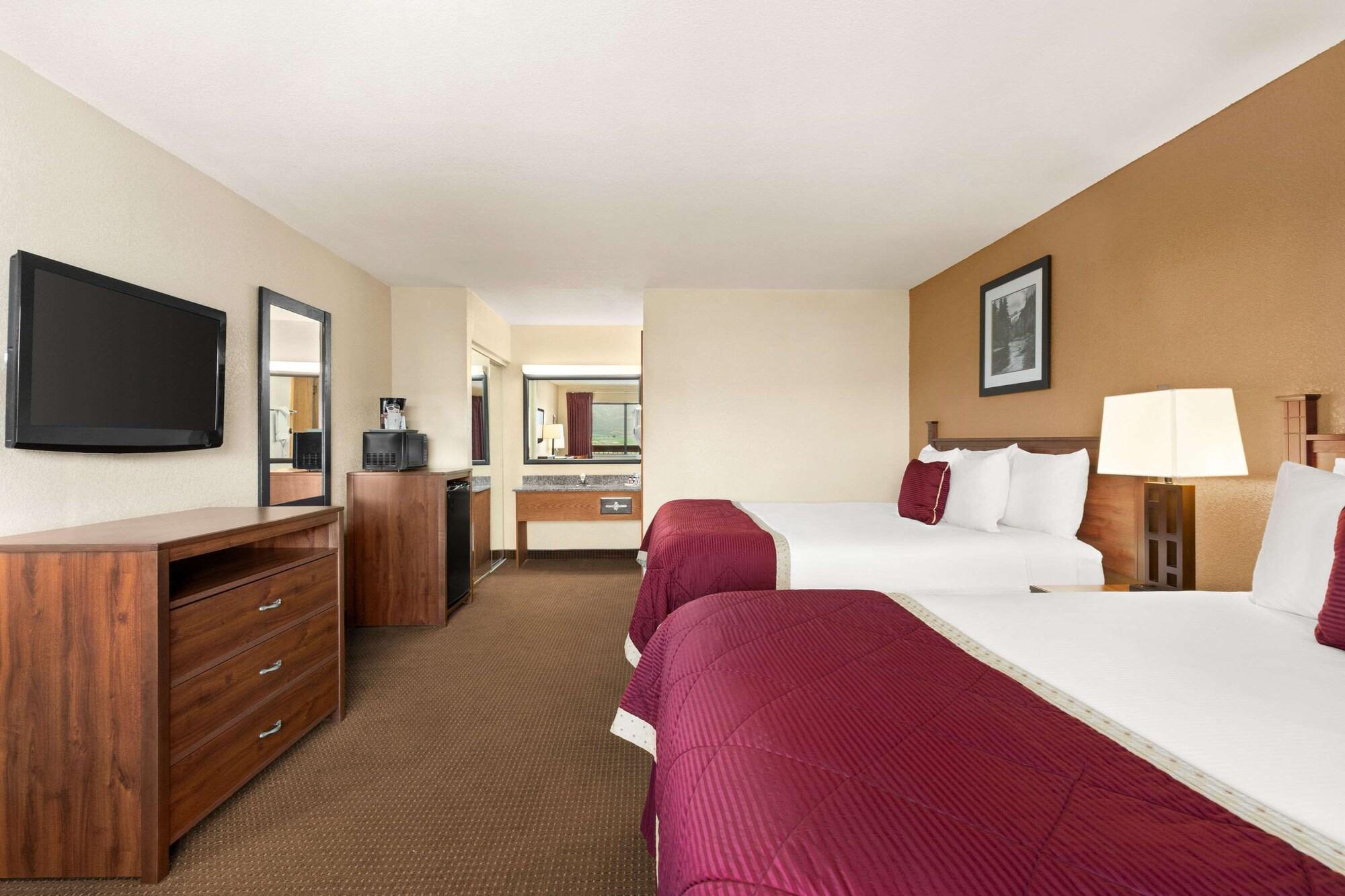 Baymont By Wyndham Hotel 3*