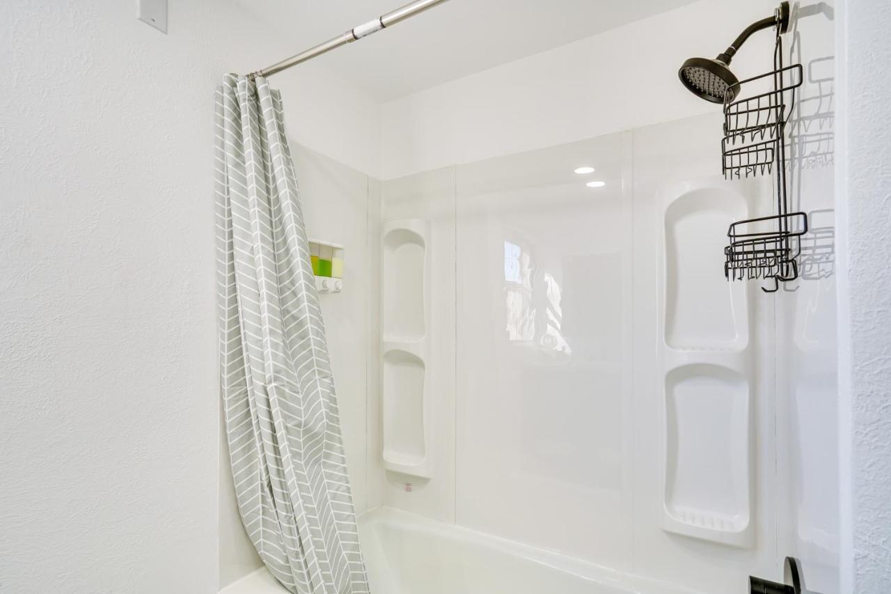 Updated Vacation Near Riverwalk! * Pueblo