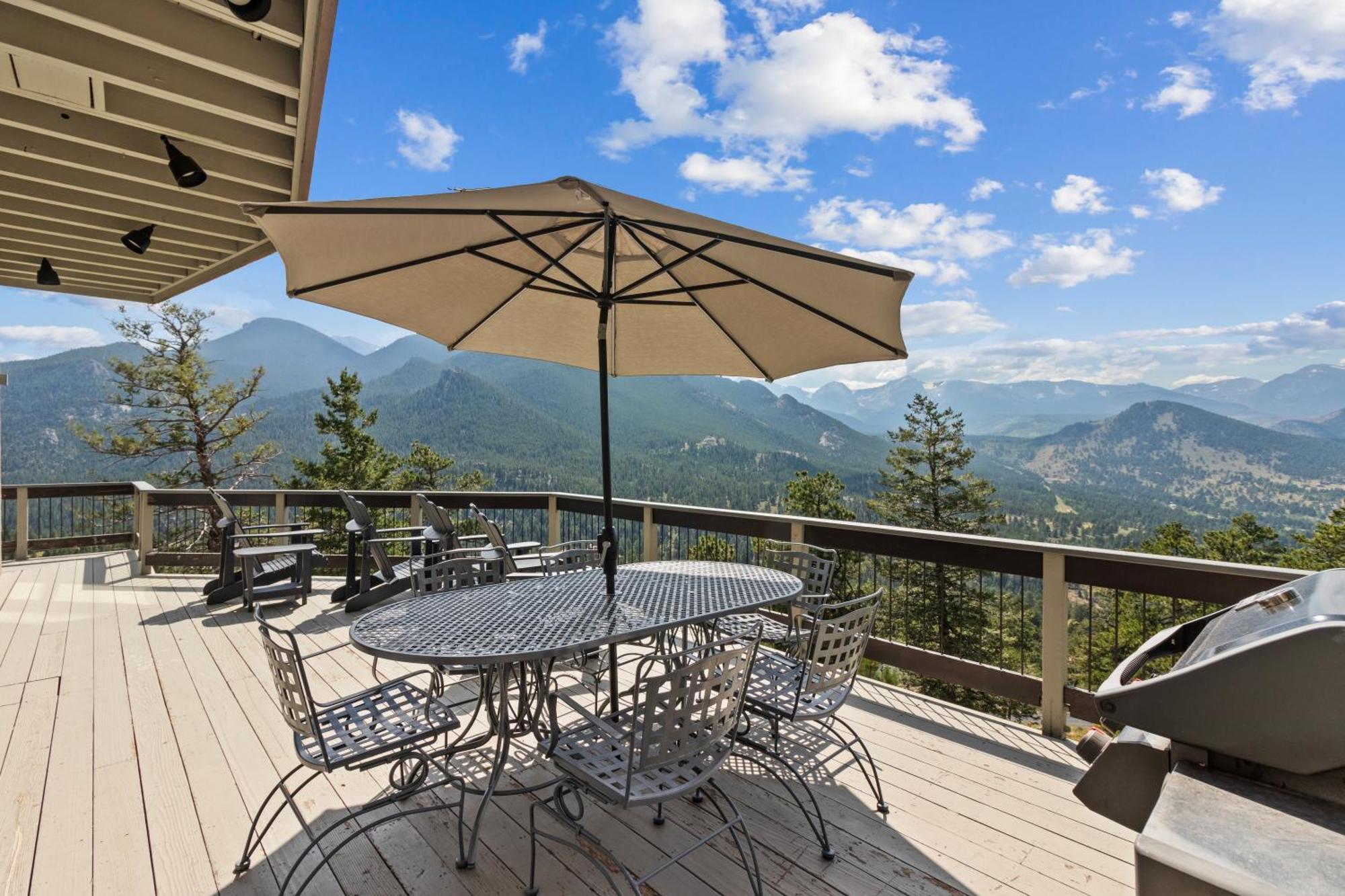 Casa De Cristal-epic Views-hottub-sauna-sleeps 10-luxury Linens-stocked Kitchen