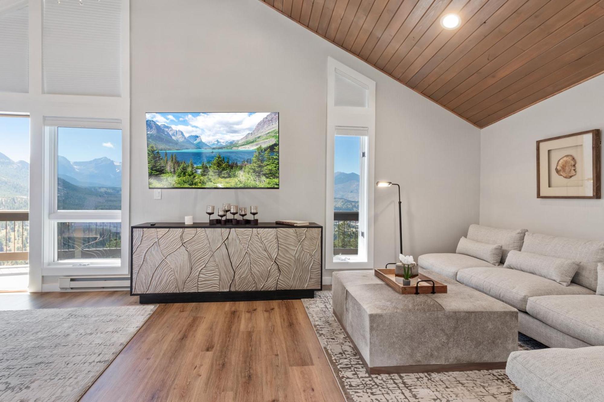 Casa De Cristal-epic Views-hottub-sauna-sleeps 10-luxury Linens-stocked Kitchen Estes Park
