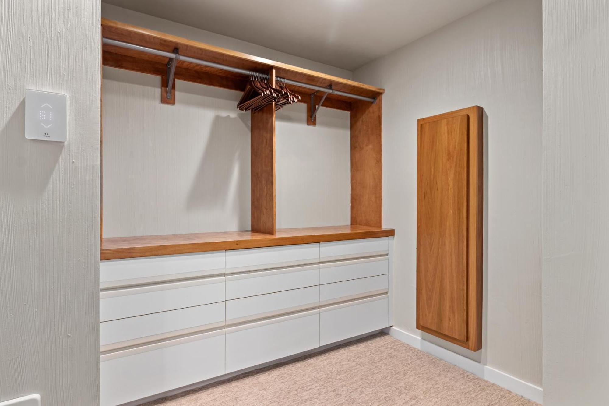 Holiday home Casa De Cristal-epic Views-hottub-sauna-sleeps 10-luxury Linens-stocked Kitchen Estes Park