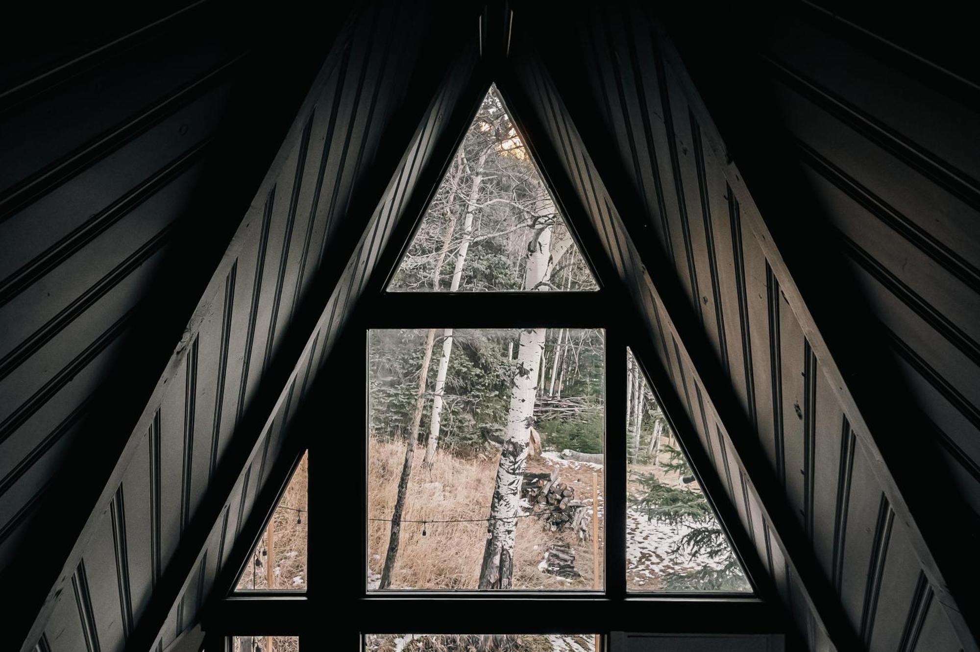 Modern A-frame - Mountain Views -