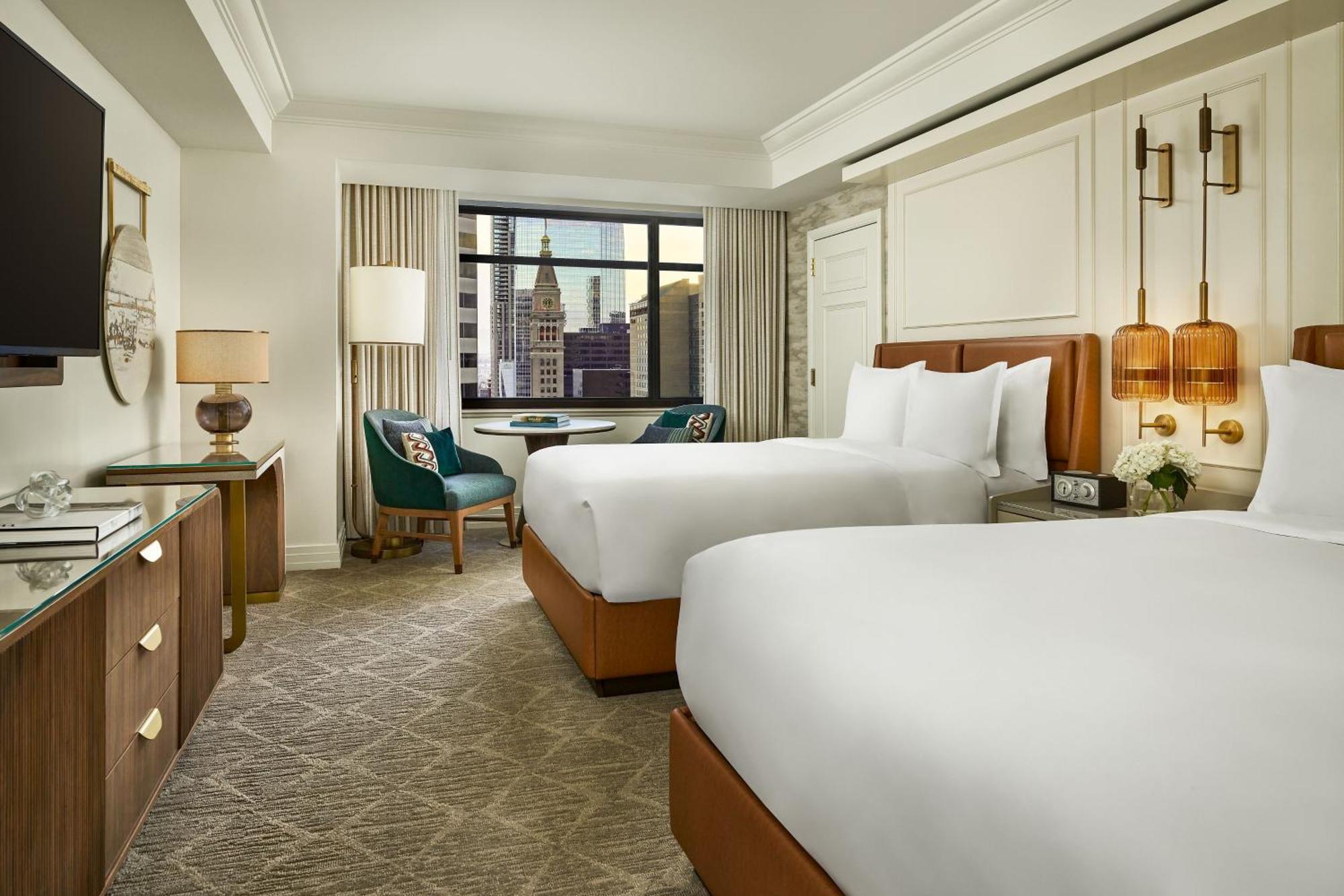 The Ritz-carlton, Hotel DEN