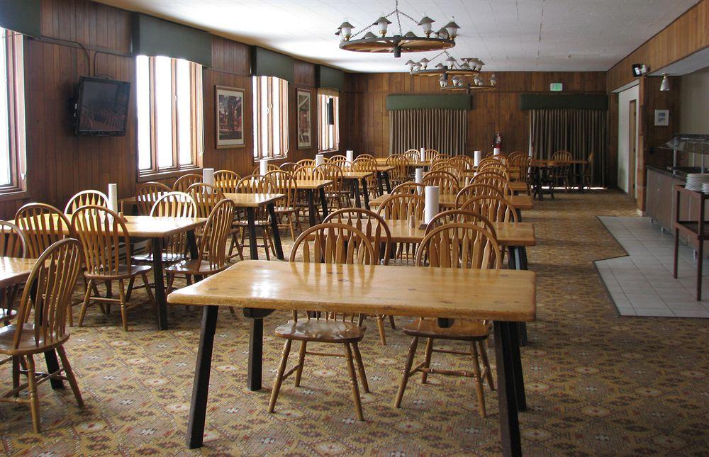 Hotel Beaver Village