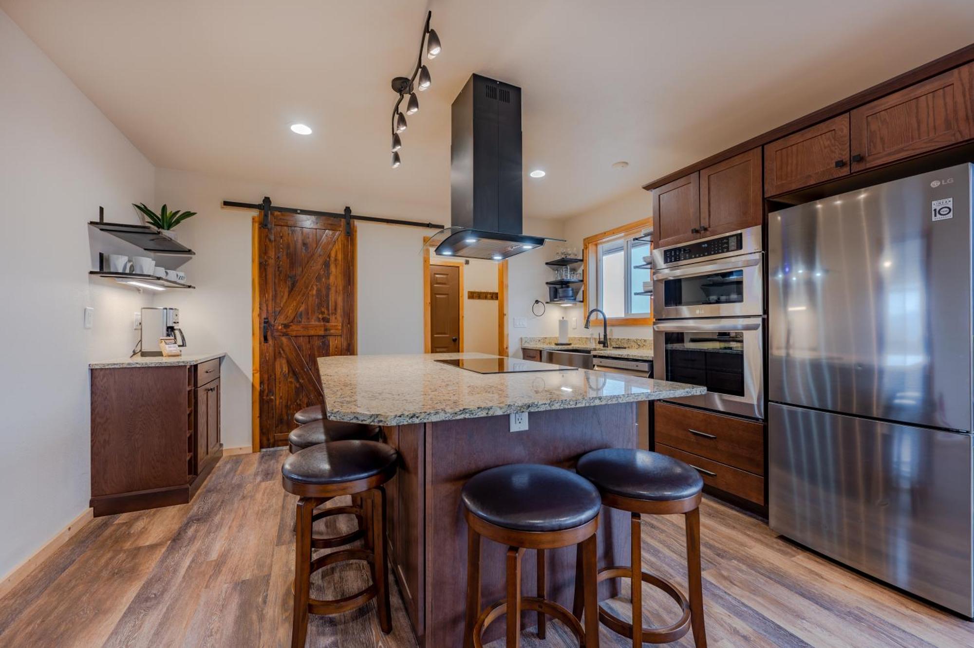 Mountain Retreat - Ultimate Privacy With & Unbeatable Views