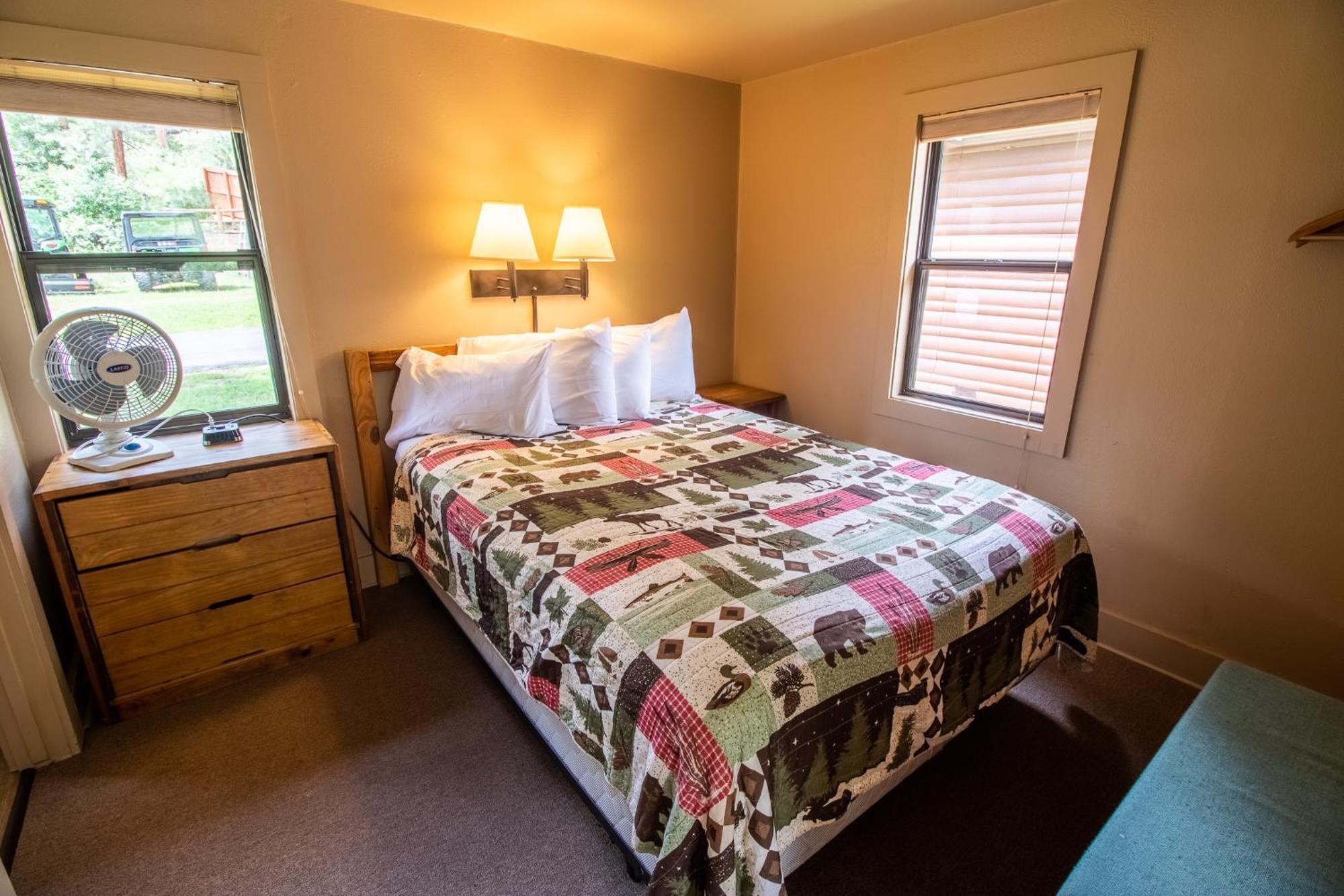 Castle Mountain Lodge Estes Park