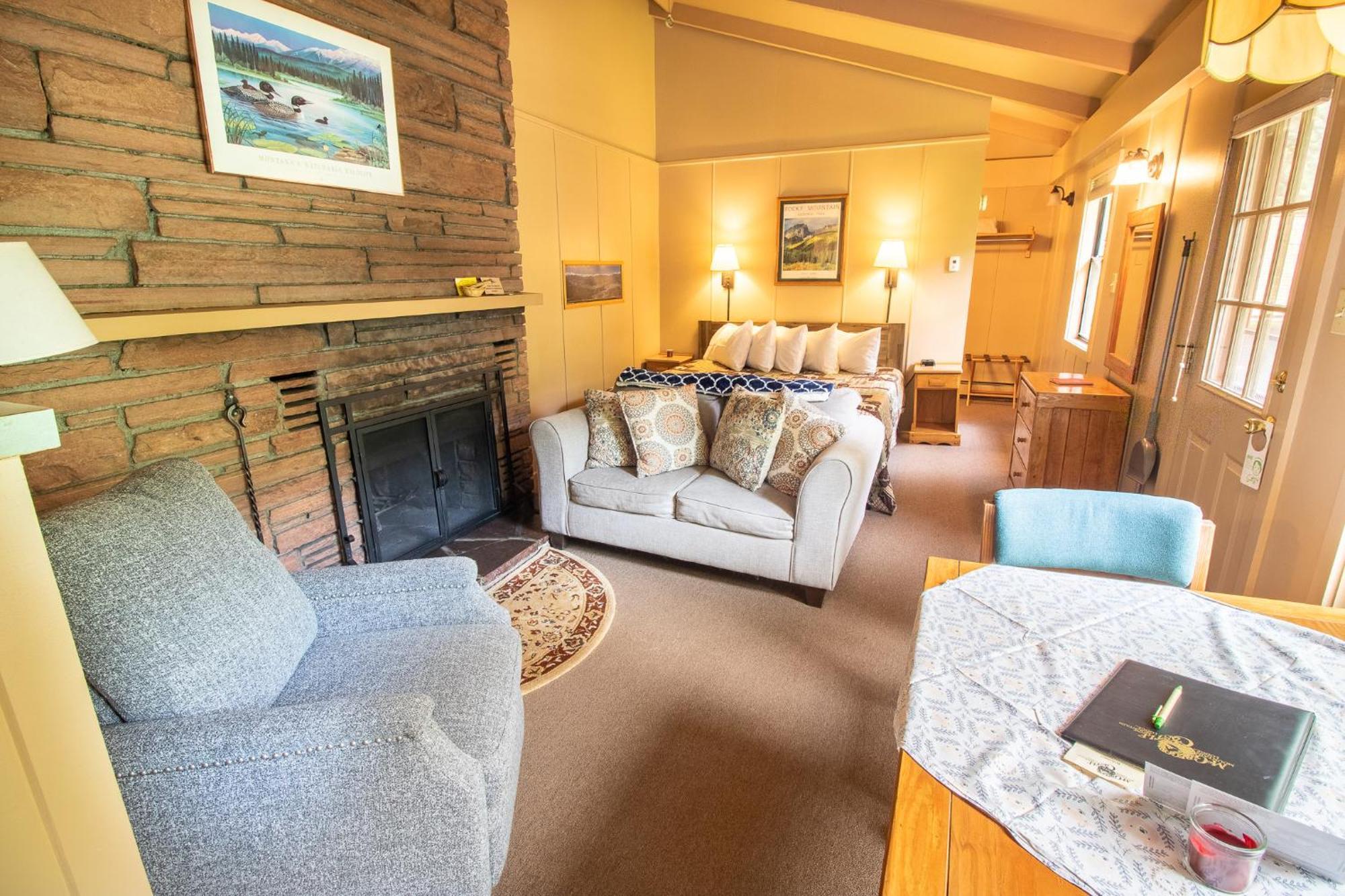 Lodge Castle Mountain