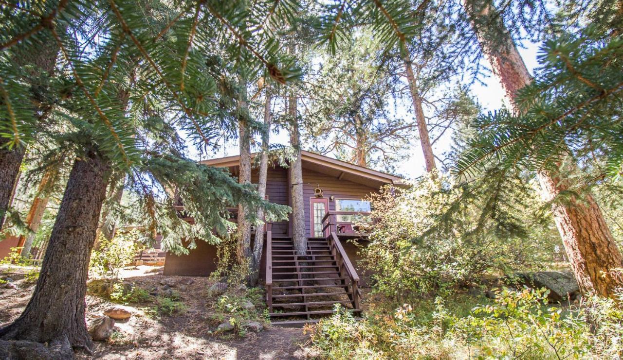 Lodge Castle Mountain