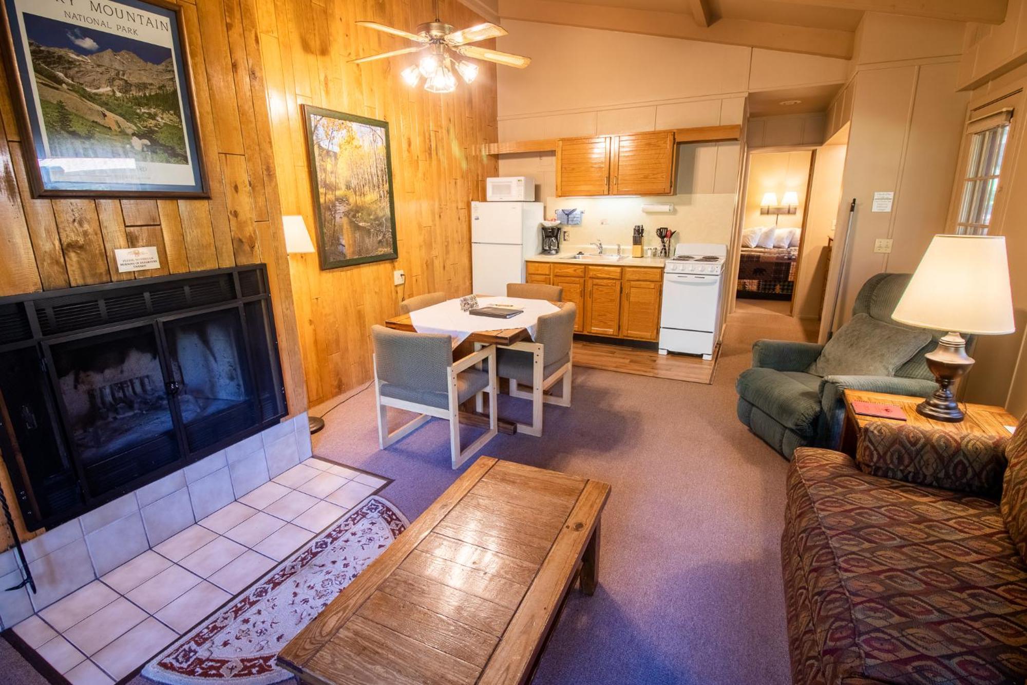 Lodge Castle Mountain