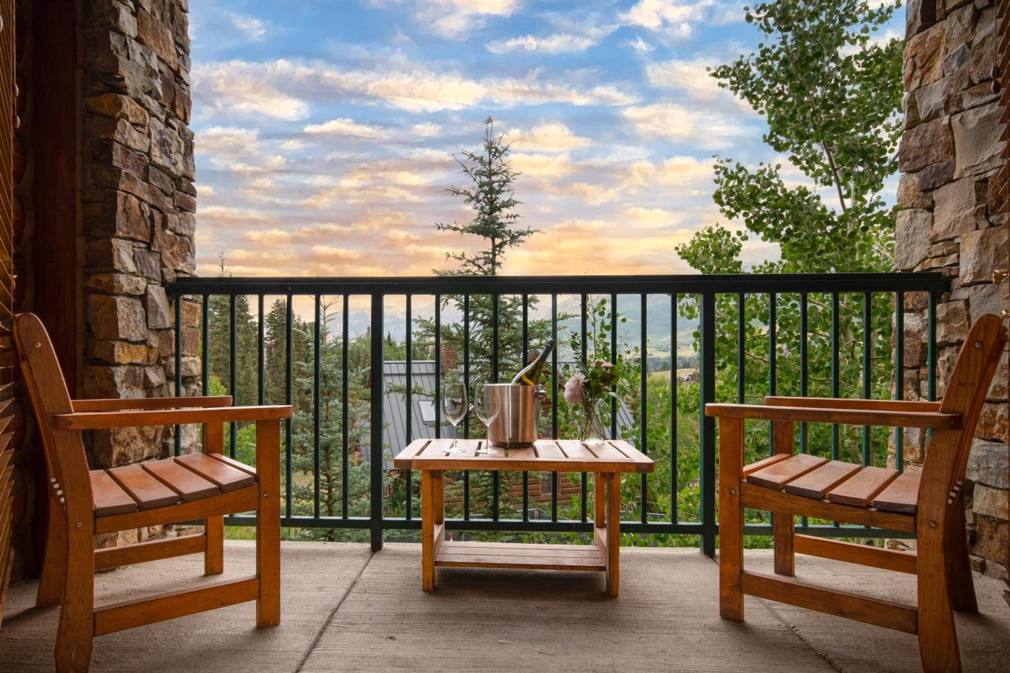 Mountain Lodge