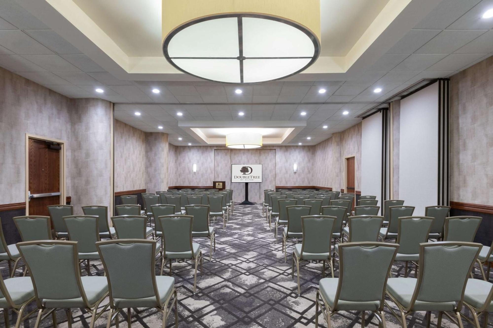 Hotel Doubletree By Hilton Denver - 3*