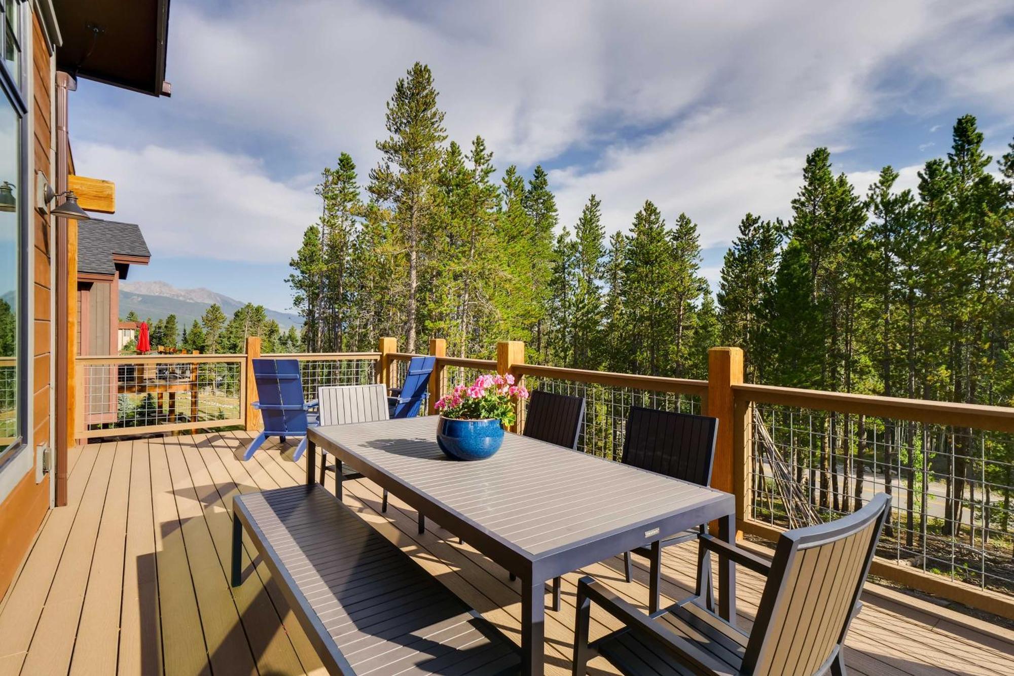 Luxurious - Families Welcome! *