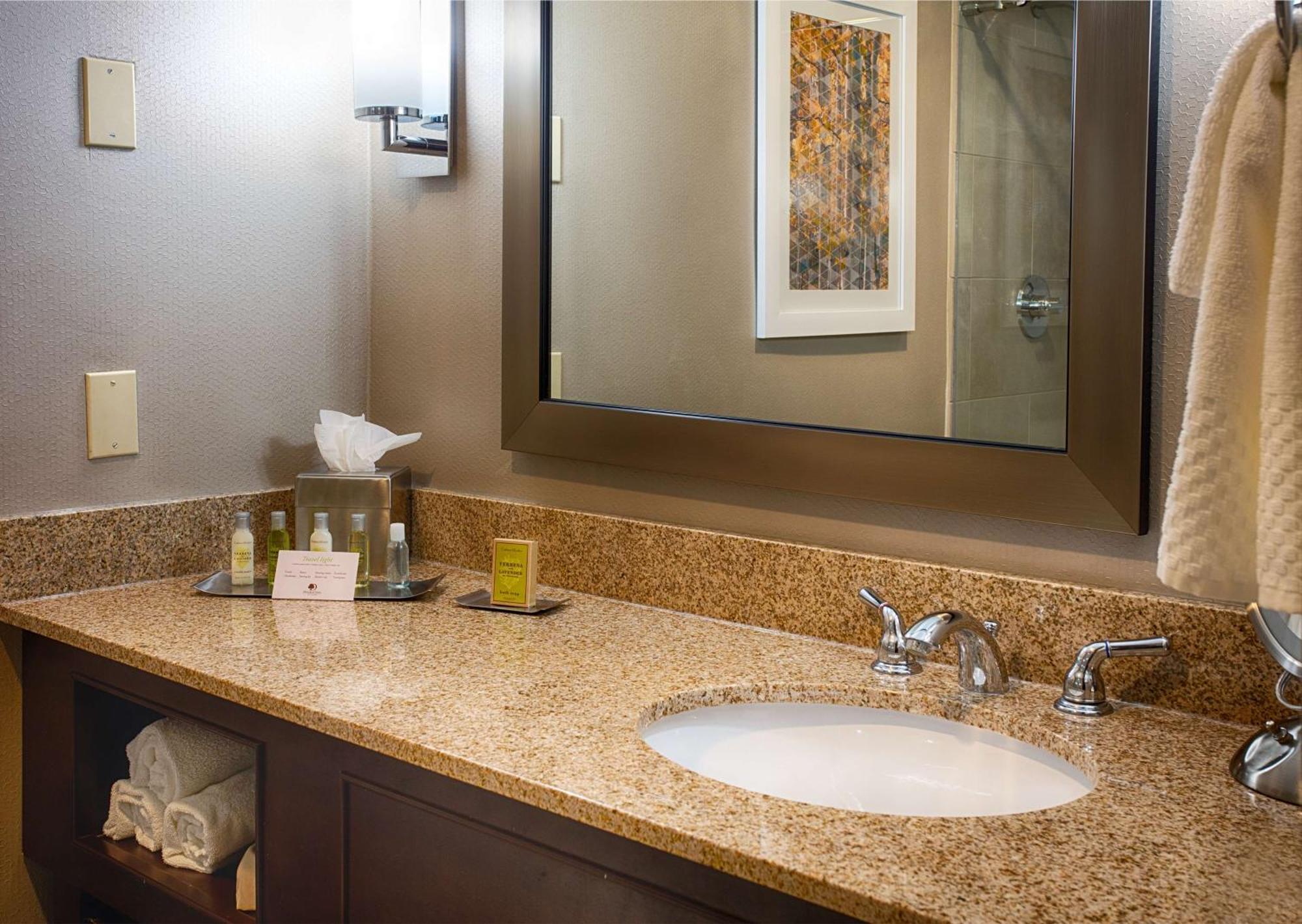 Hotel Doubletree By Hilton Denver/westminister 3*