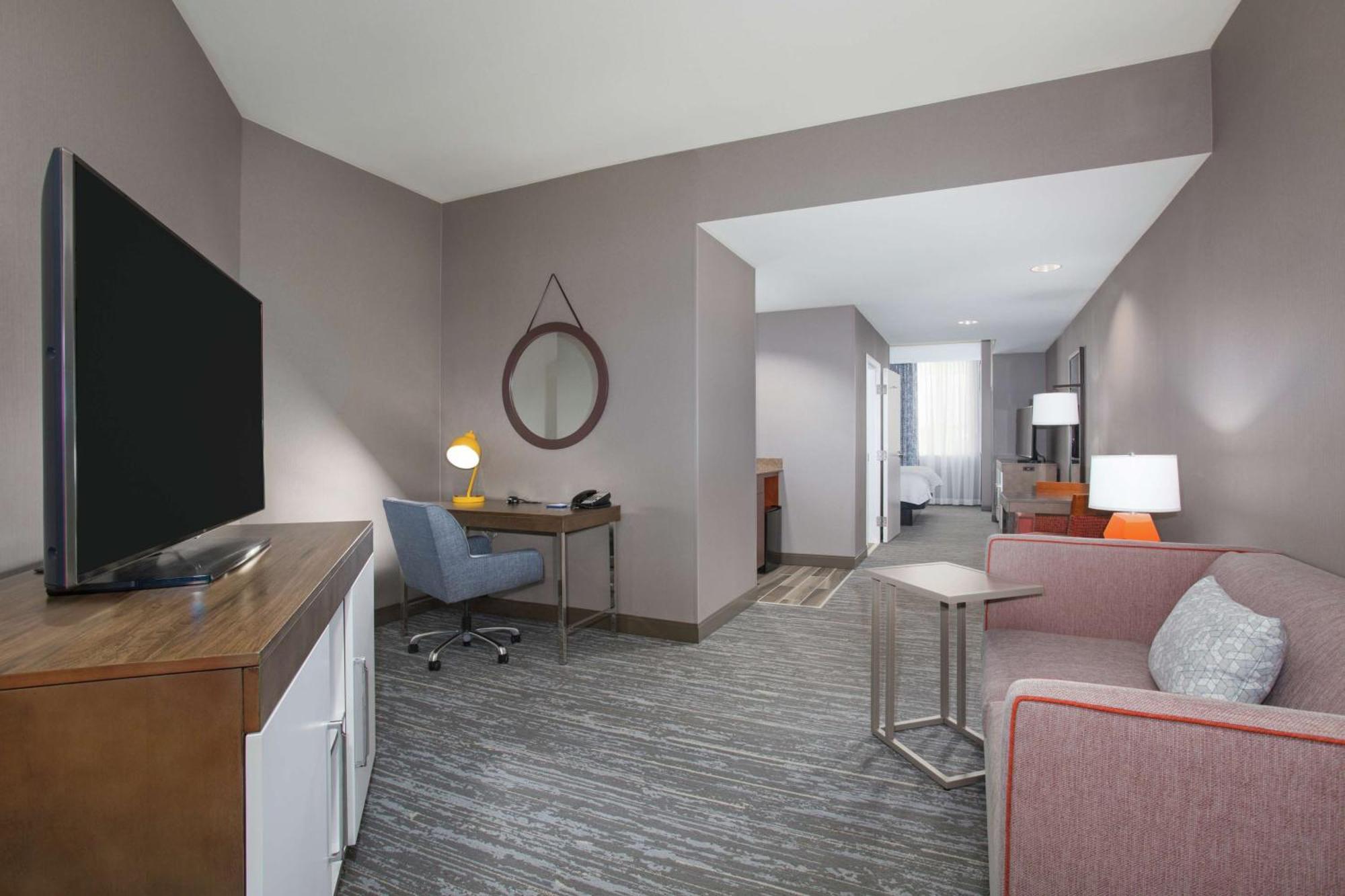 Hampton & Denver-downtown Hotel 3*