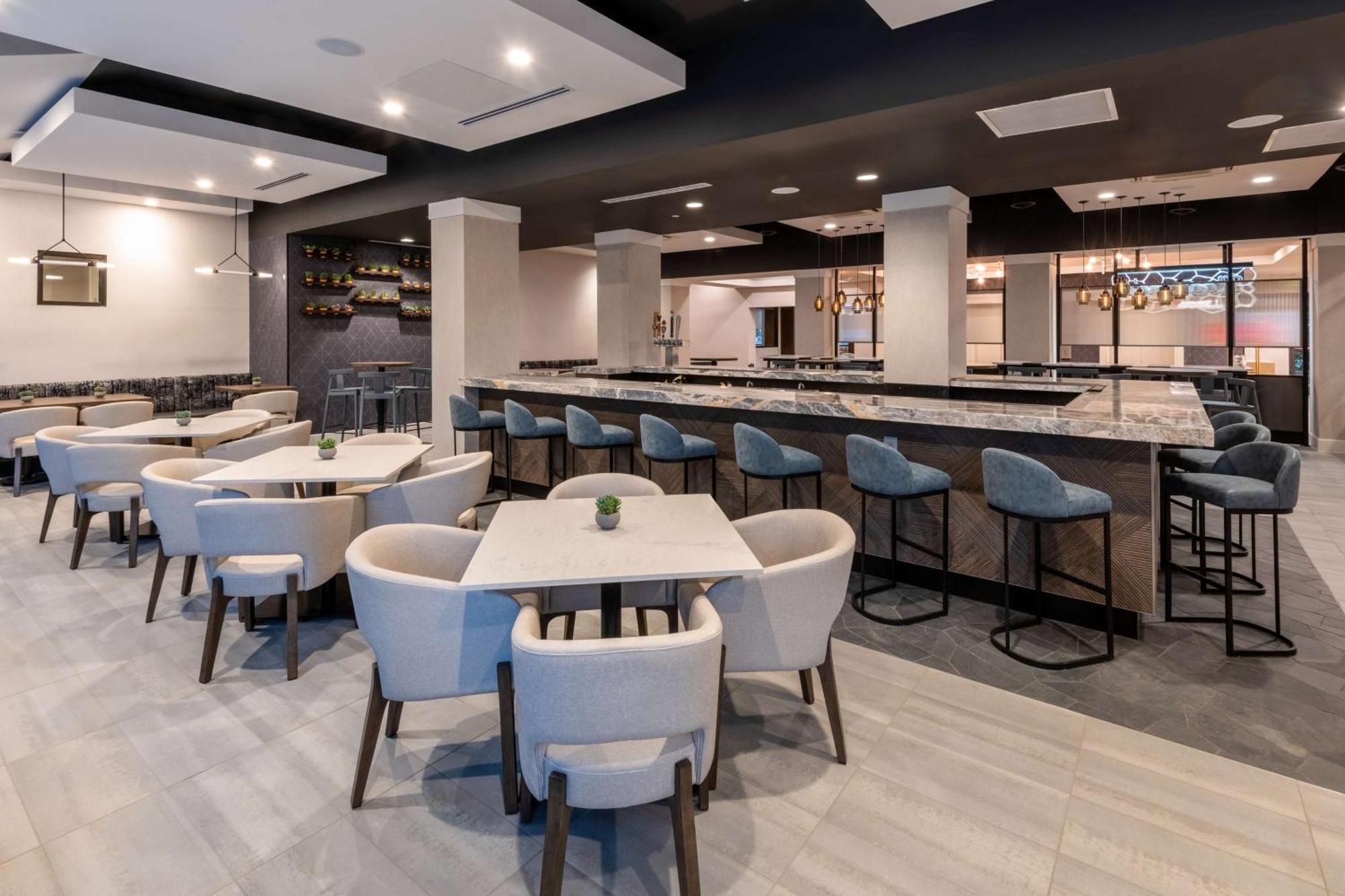 Doubletree By Hilton Cherry Creek, Co 4* DEN