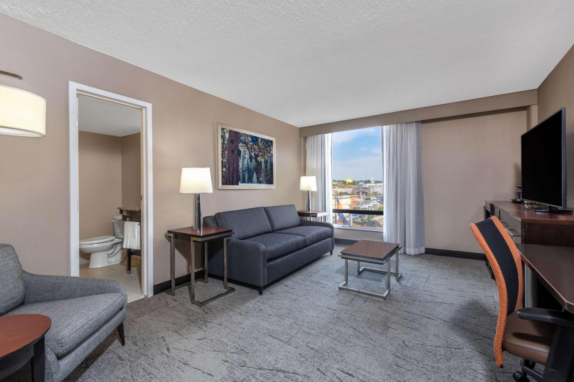 Doubletree By Hilton Cherry Creek, Co DEN
