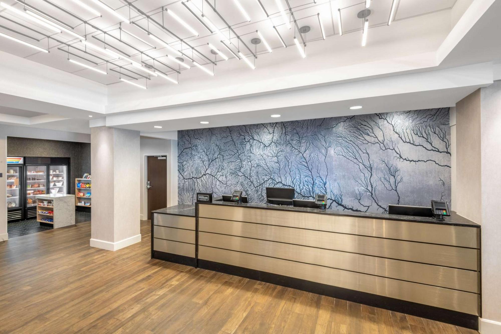 Doubletree By Hilton Cherry Creek, Co DEN