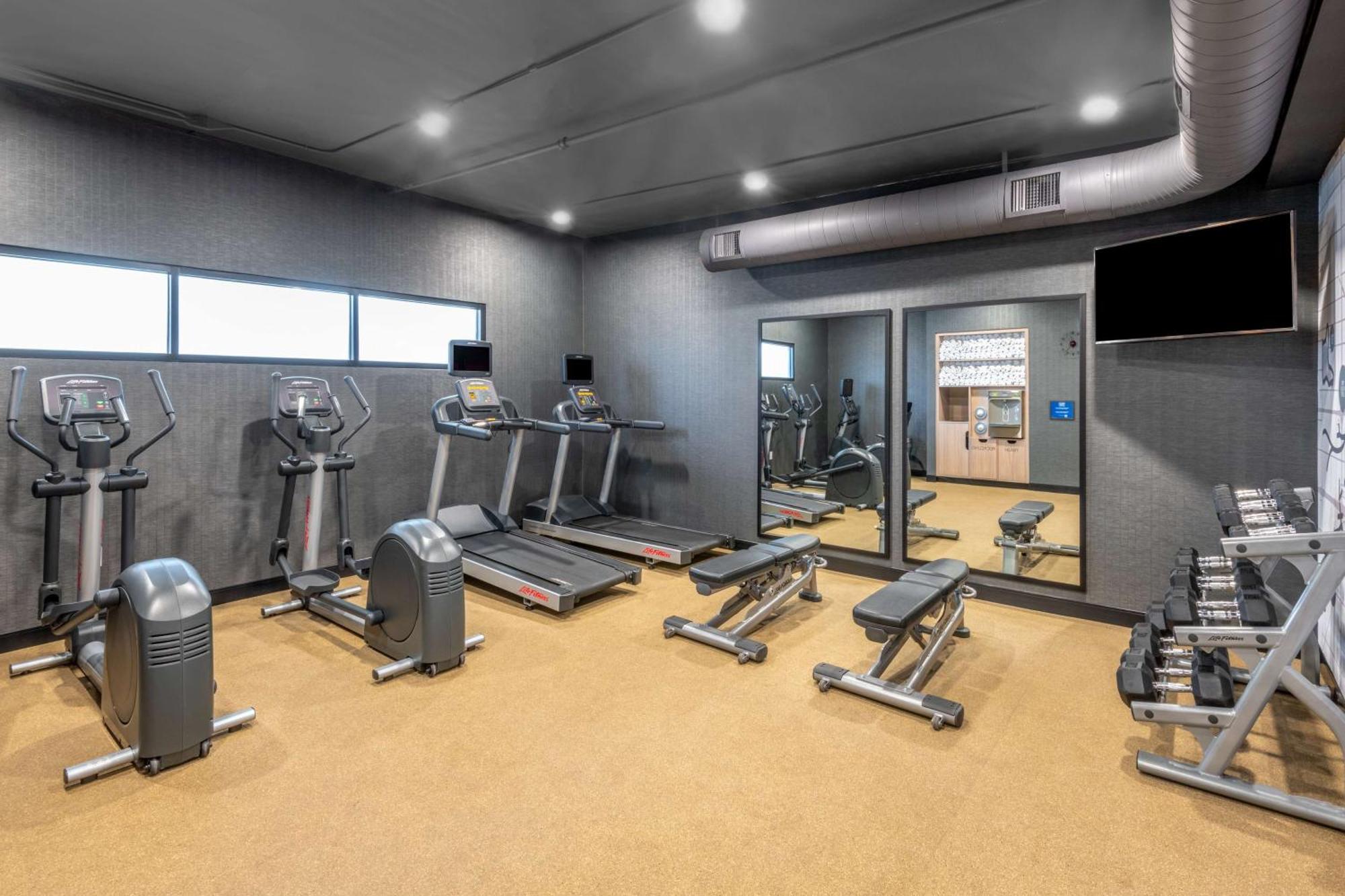 Doubletree By Hilton Cherry Creek, Co Hotel DEN