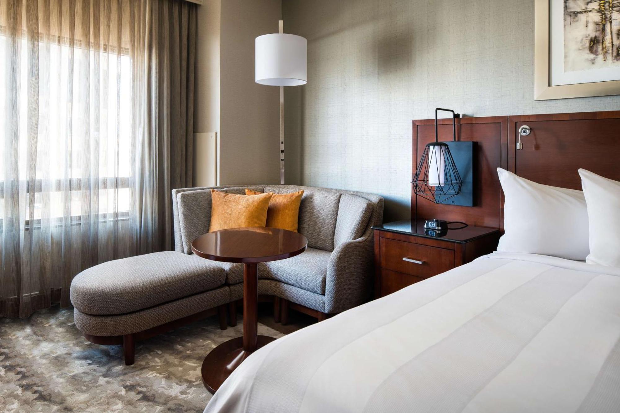 Hotel Hilton Center 4*