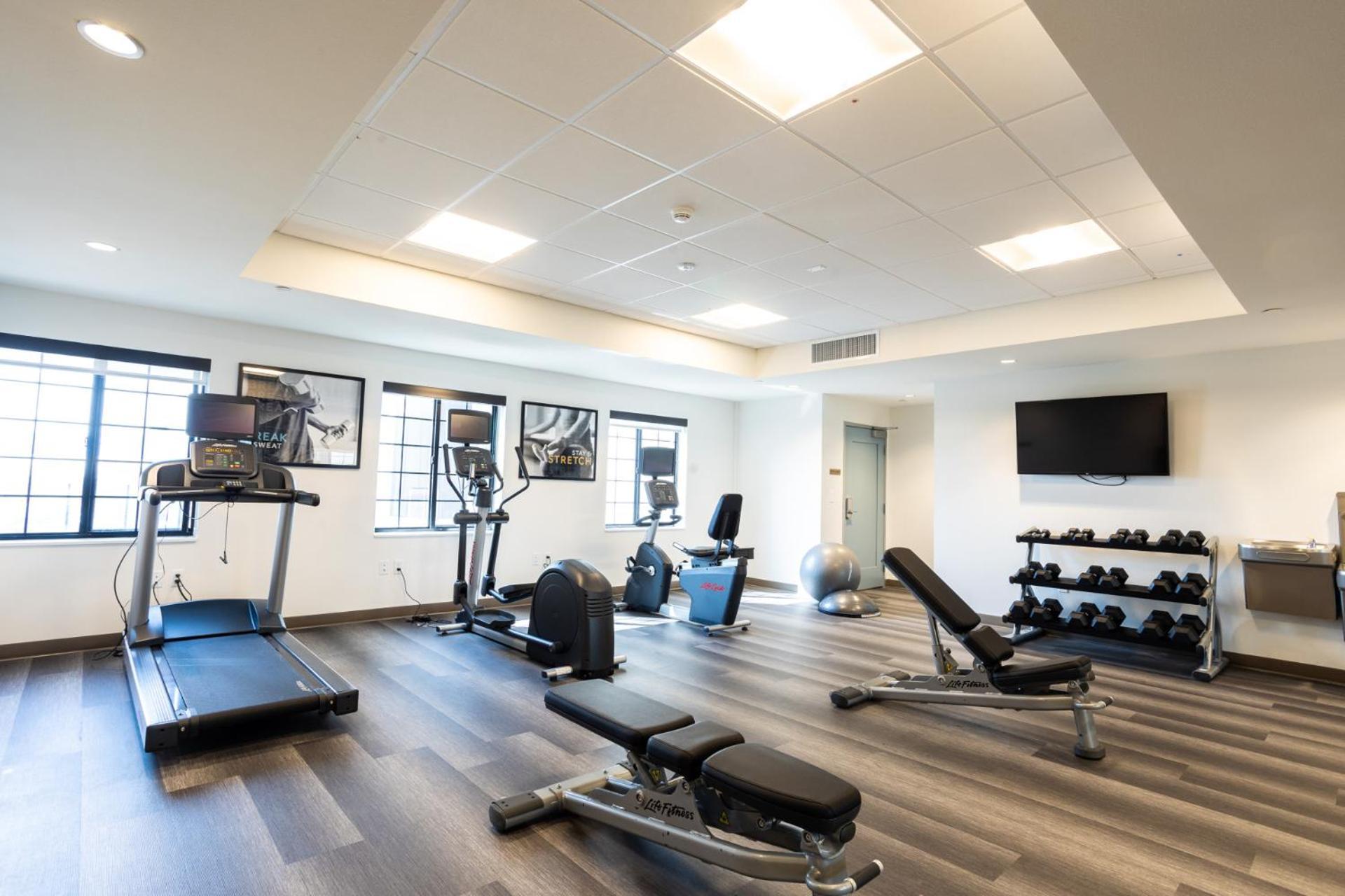 Staybridge - Ne By Ihg Colorado Springs