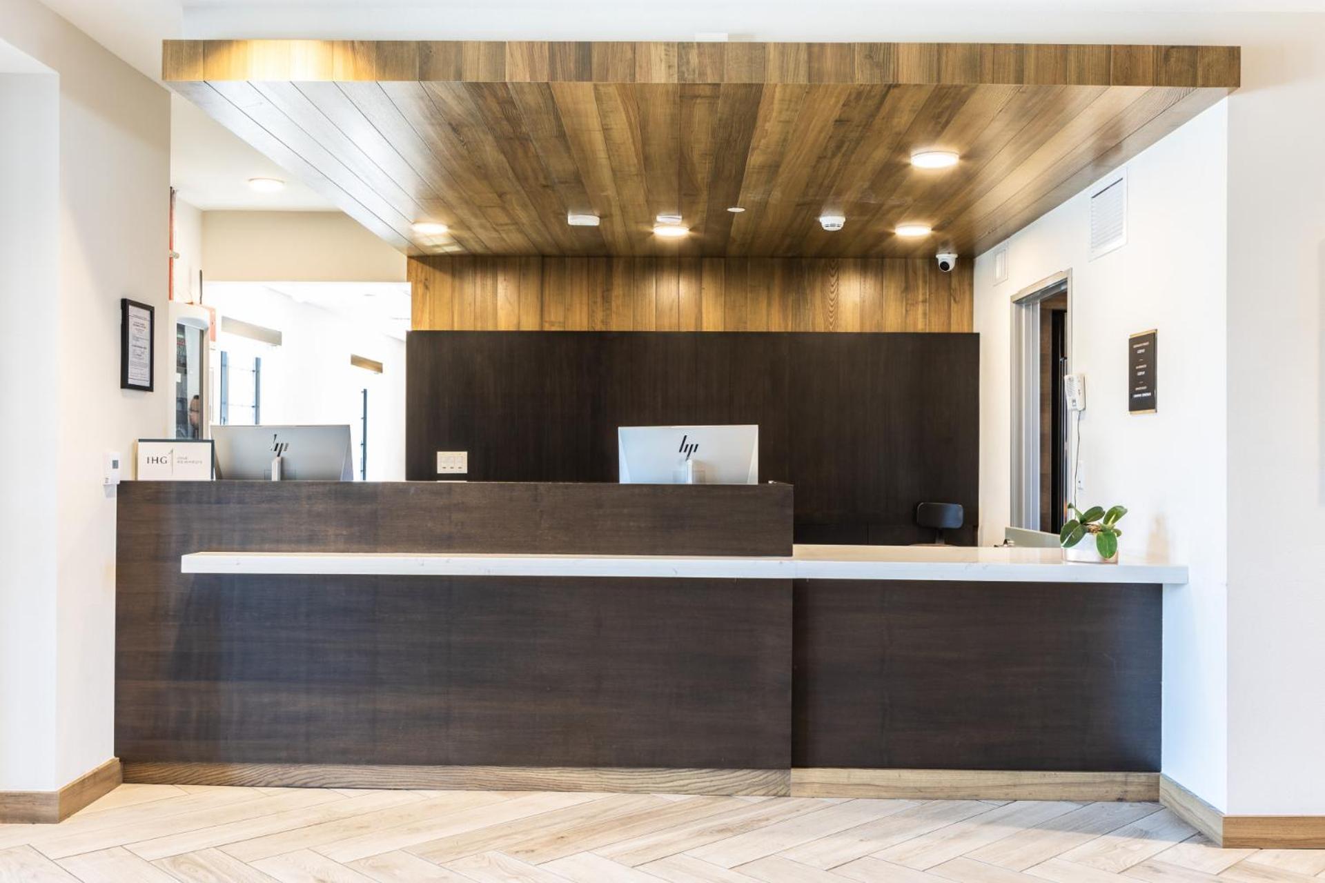 Staybridge - Ne By Ihg 3*