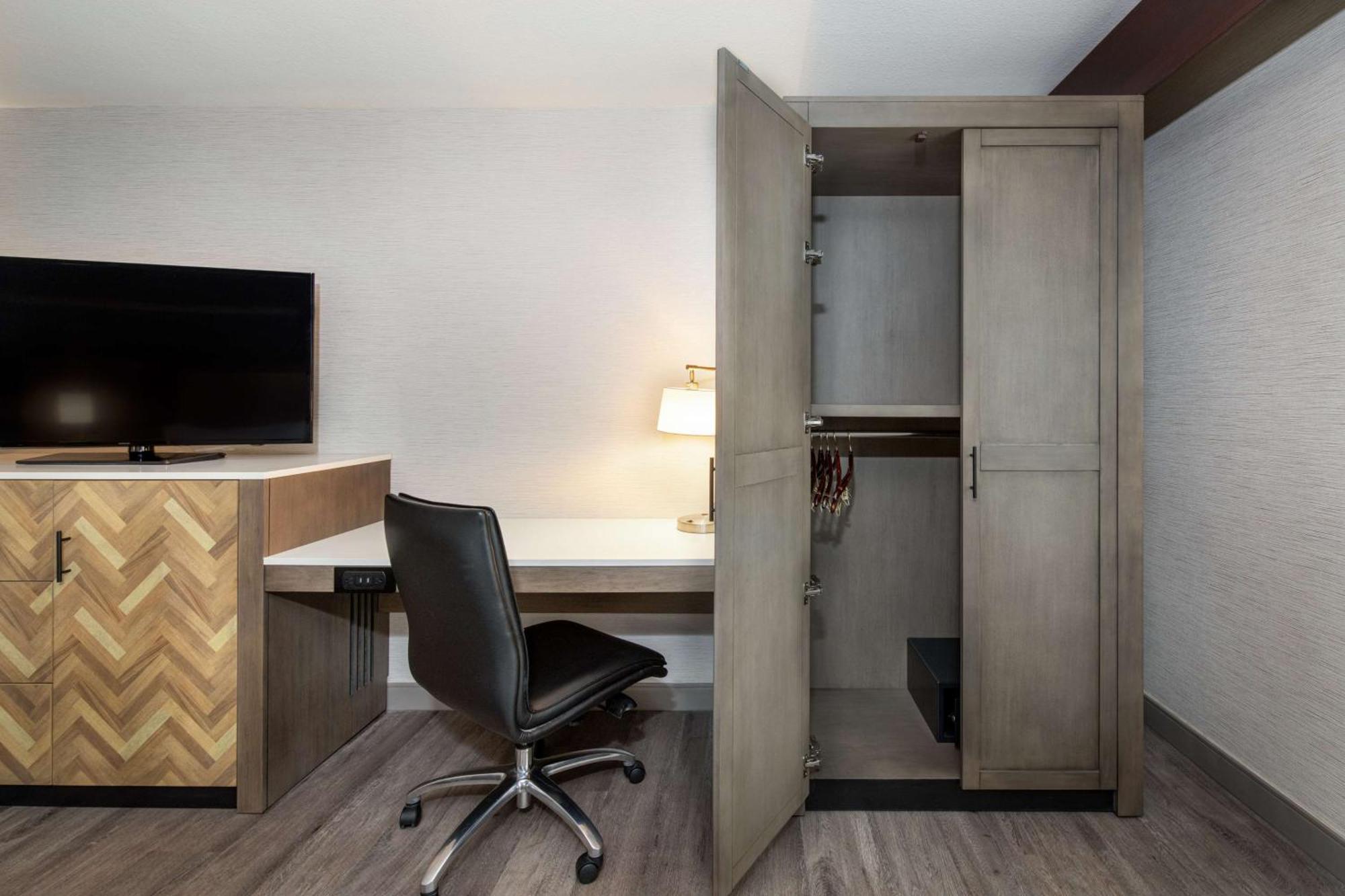 Doubletree By Hilton Denver - 4* Thornton