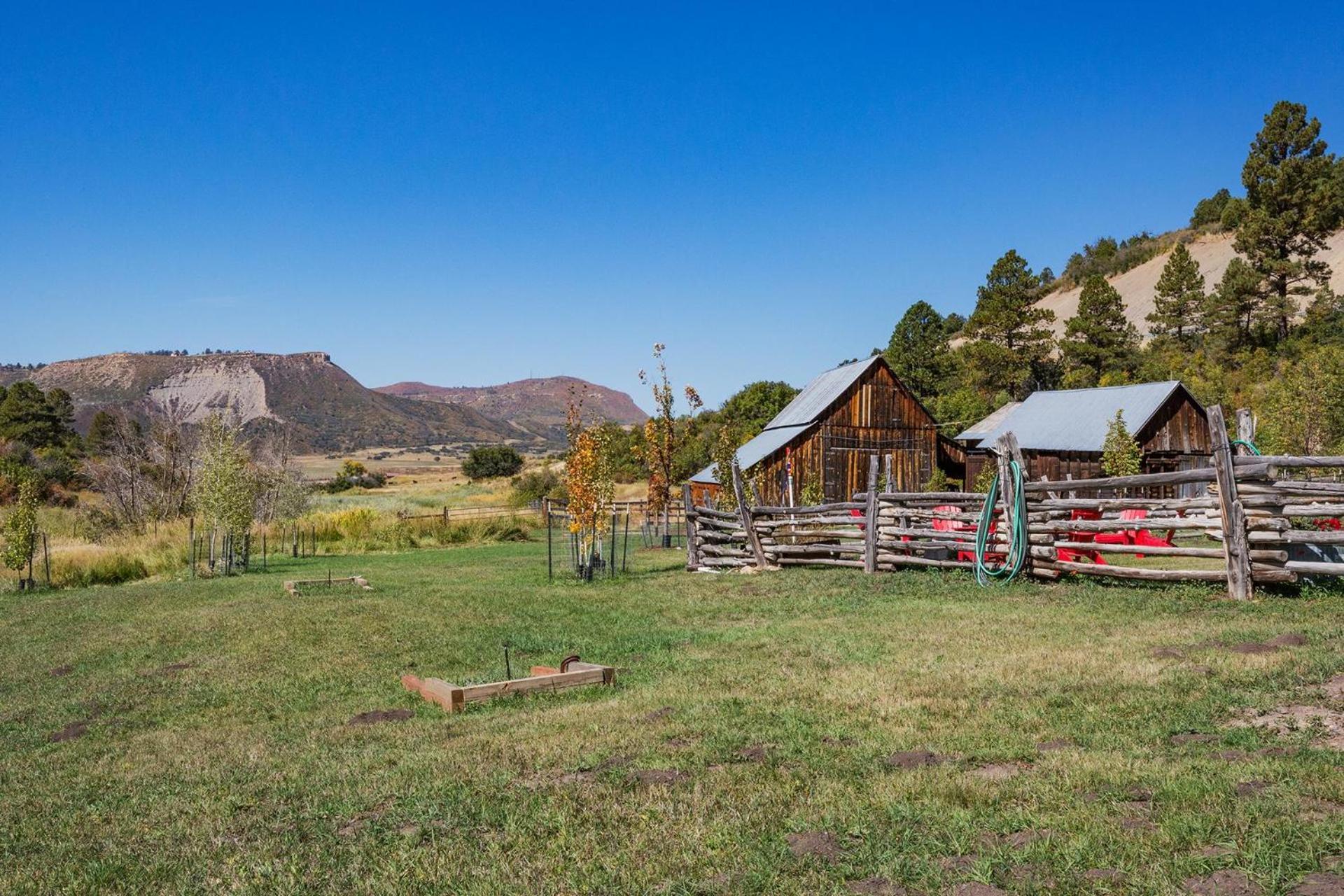 3076 W Highway 160 - Main House *