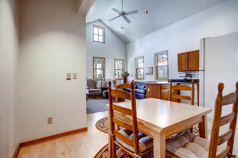 Apartment French Street Main Street By Pinnacle *