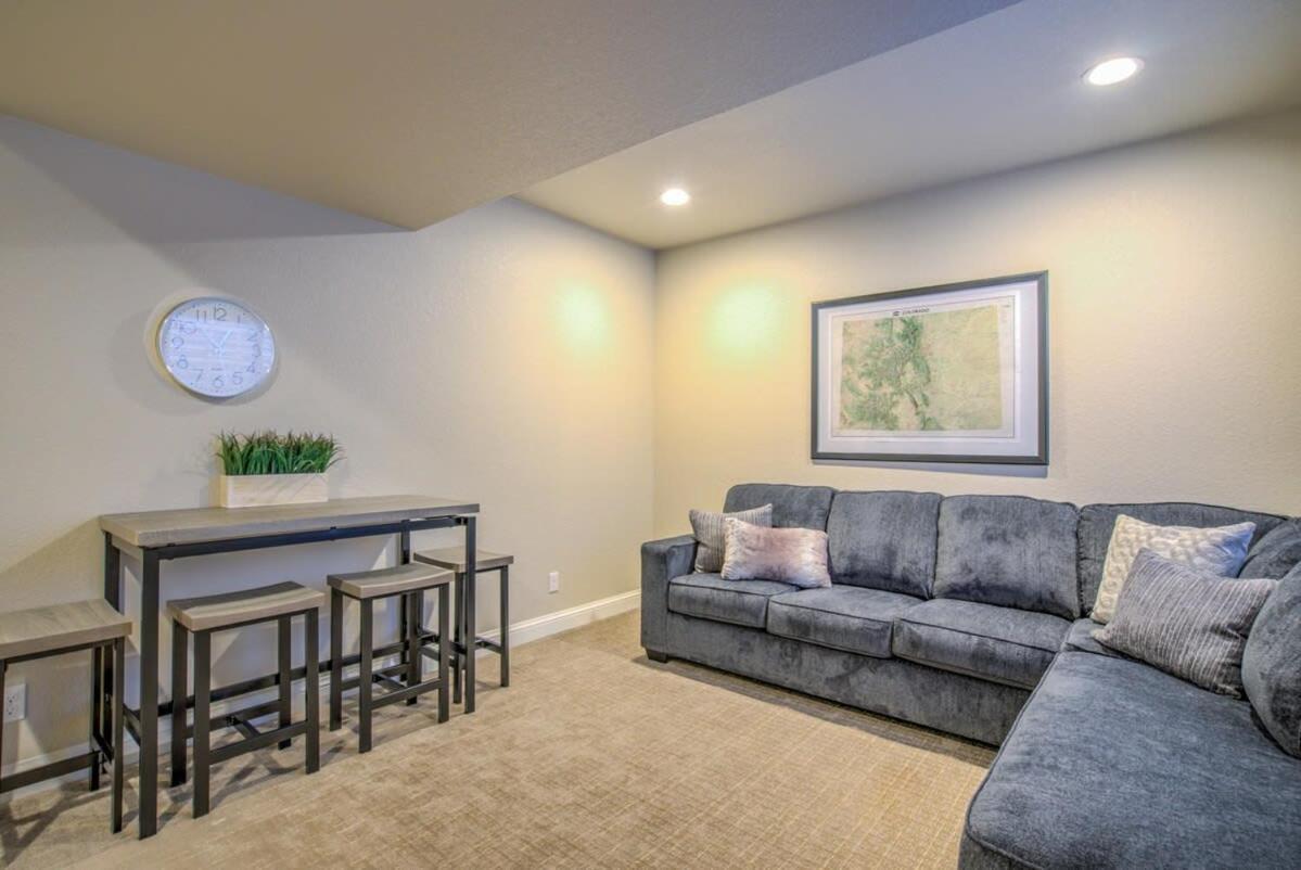 Casa de férias 4bd Westside Vacation W Space & Flexibility